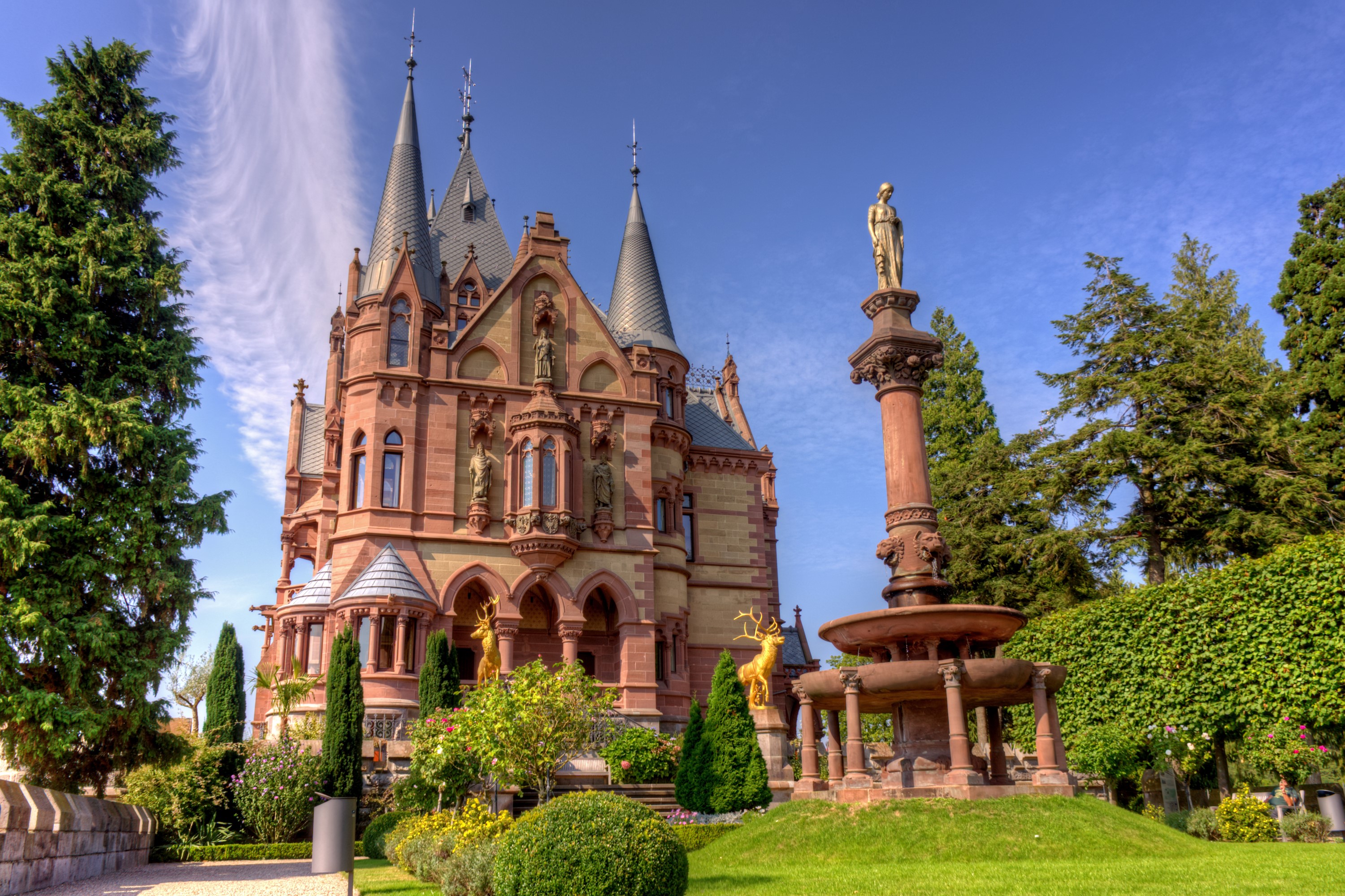 Drachenburg Castle in Germany with a fountain and sculptures HD Wallpaper