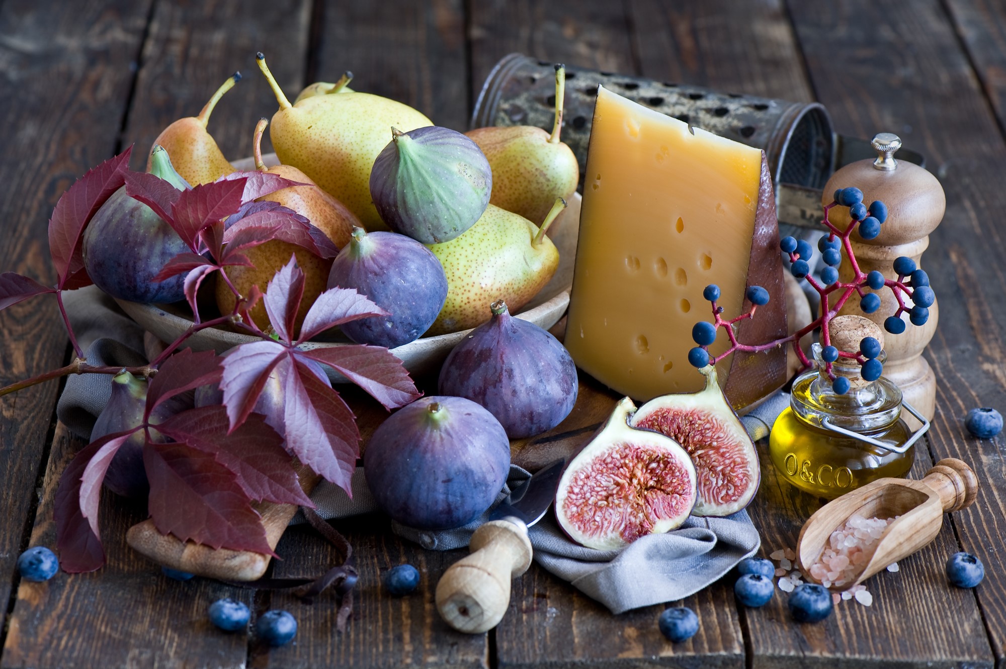 Still-life with figs, pears, cheese, and blueberries HD Wallpaper