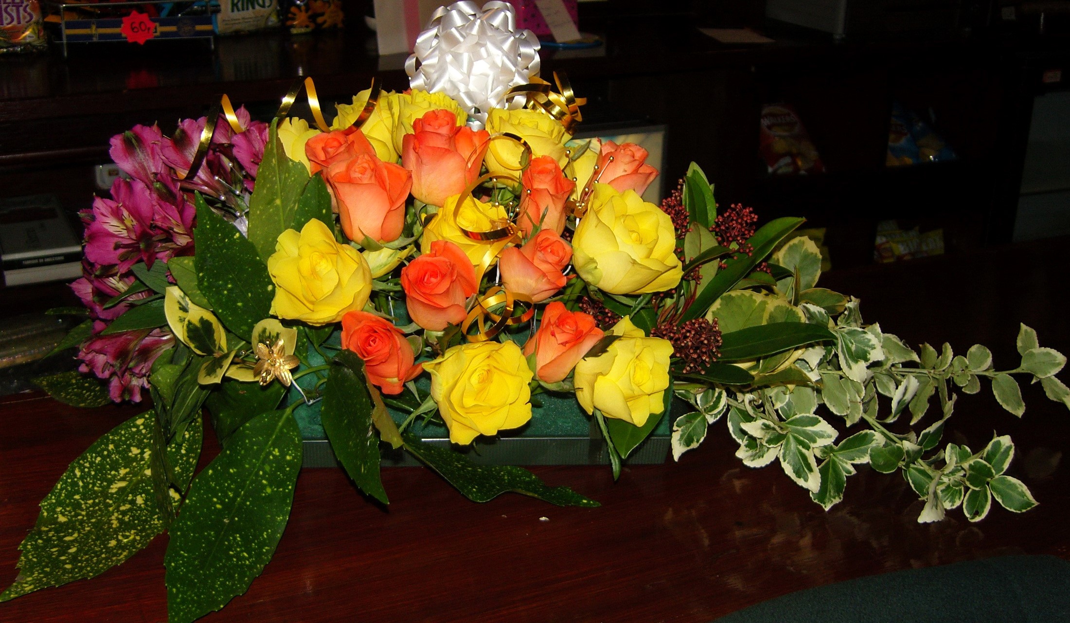 Bouquet of Roses and Alstroemeria with Decorative Ribbon HD Wallpaper