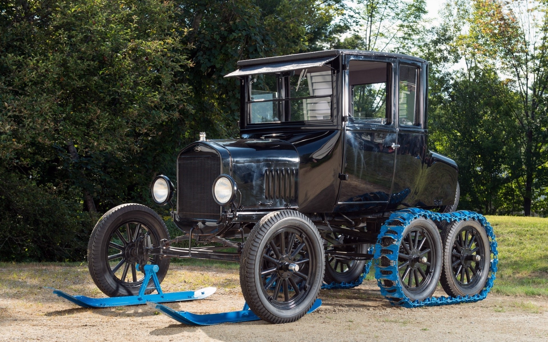 1925 Ford Model T Snowmobile HD Wallpaper