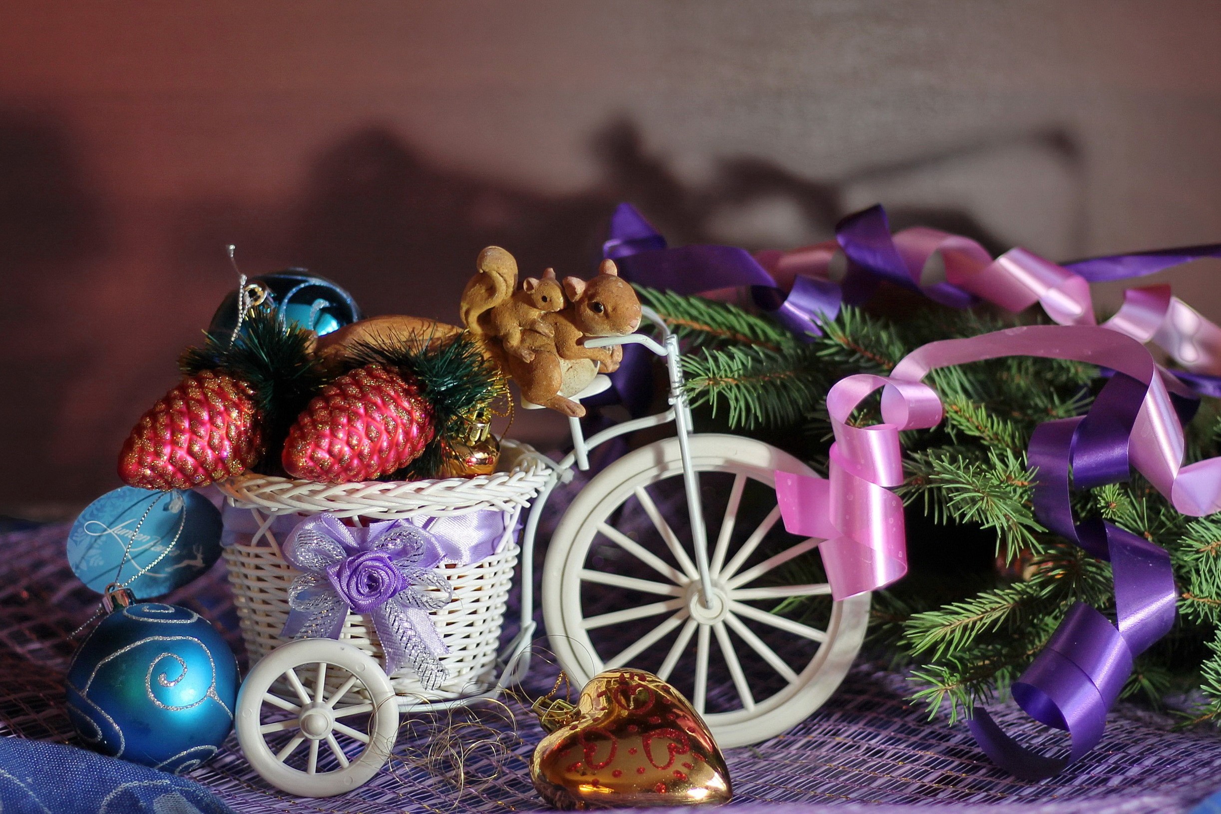 Christmas decorations with squirrels on a bicycle HD Wallpaper