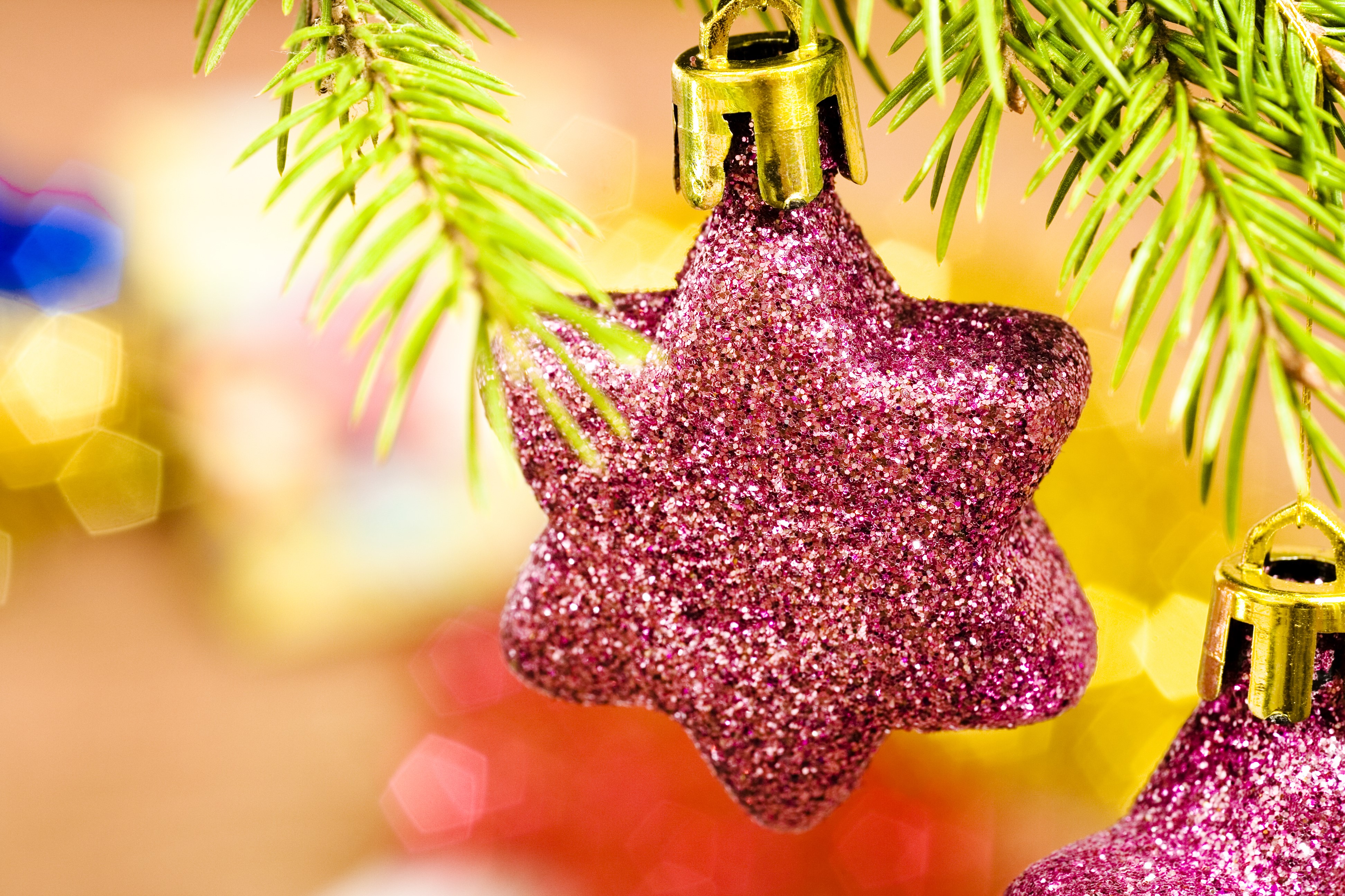 Christmas ornaments on a fir tree HD Wallpaper