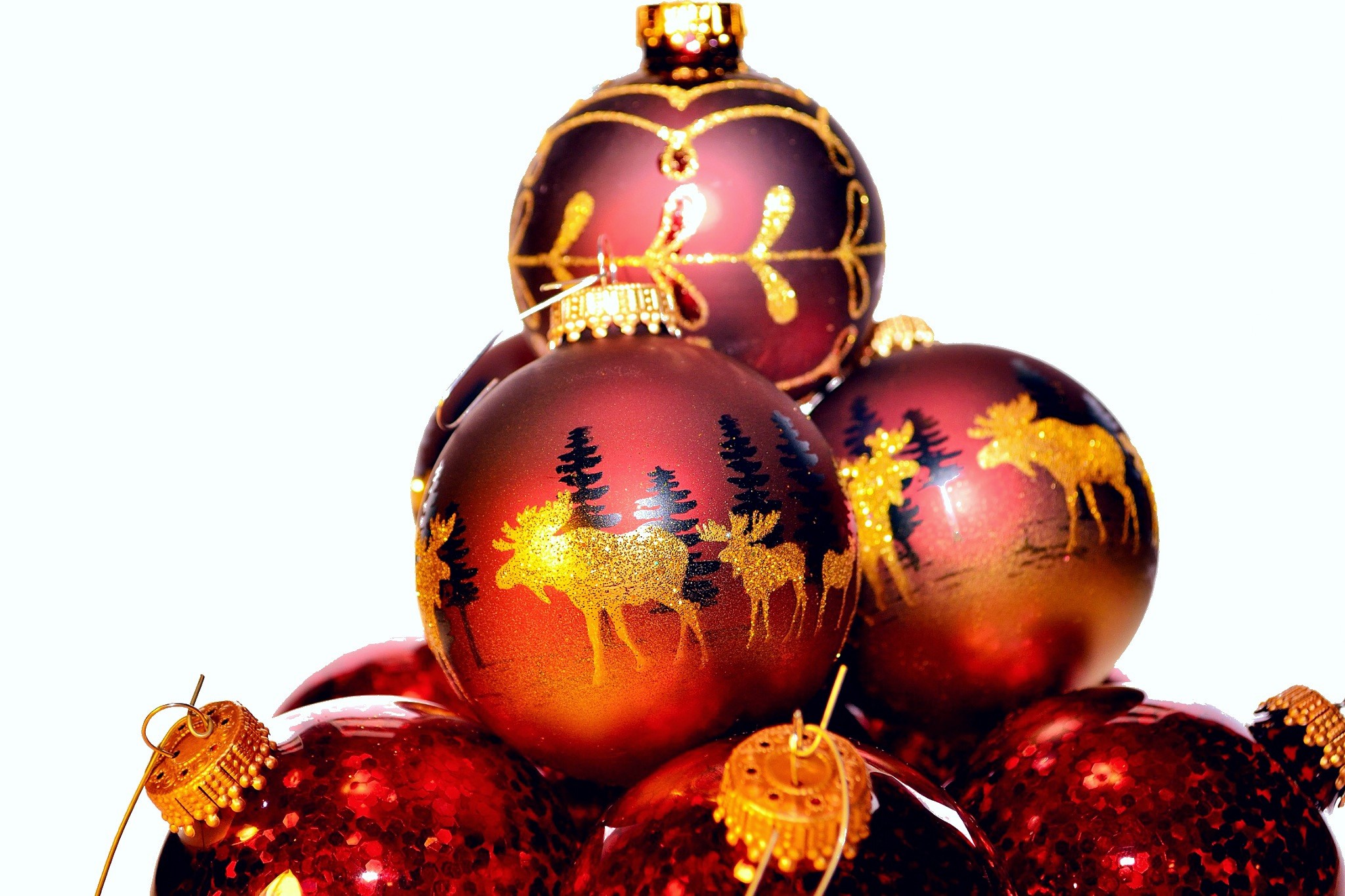 Christmas ornaments with moose and trees HD Wallpaper