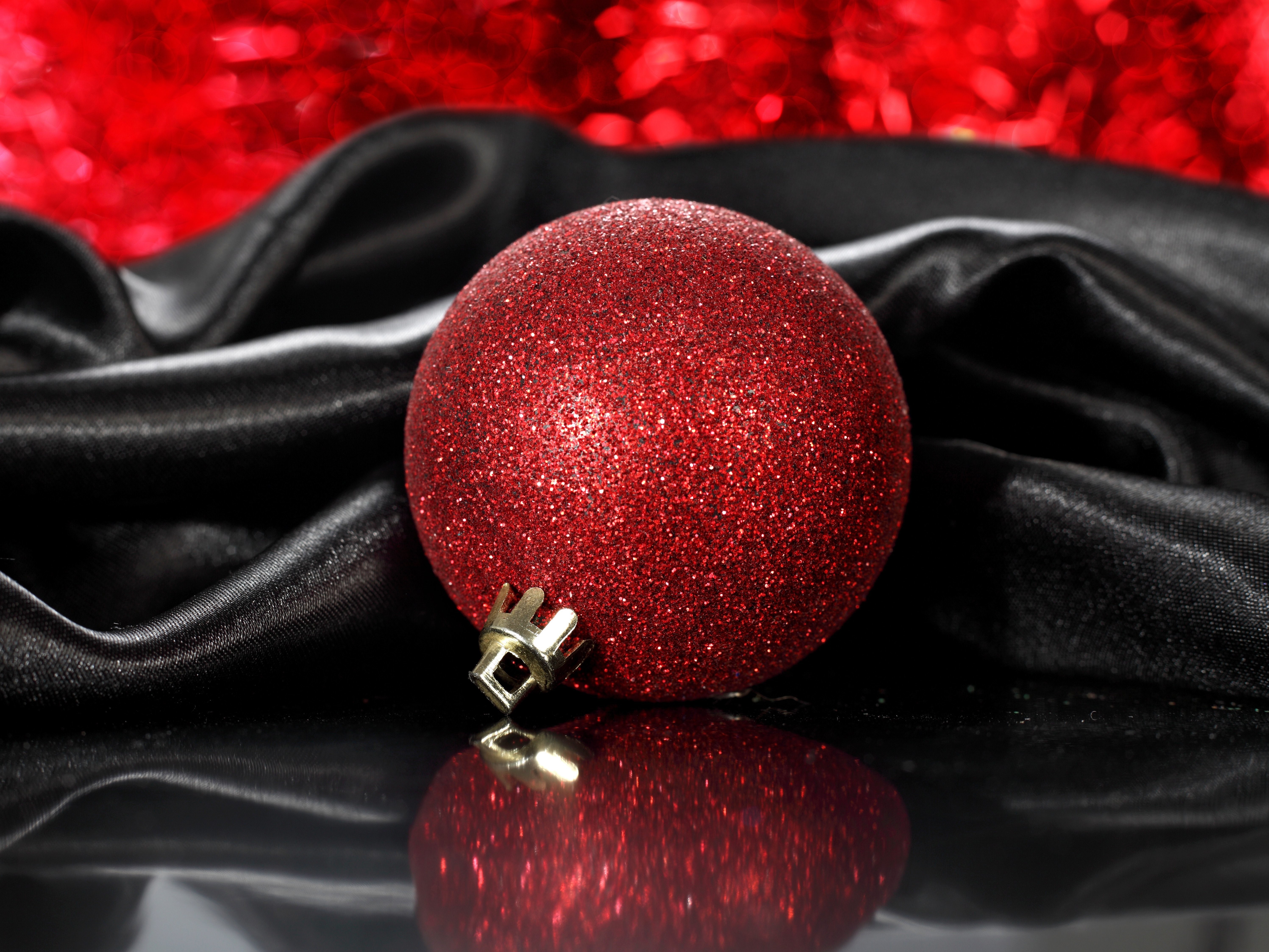 Red Glitter Christmas Ornament on Black Silk HD Wallpaper