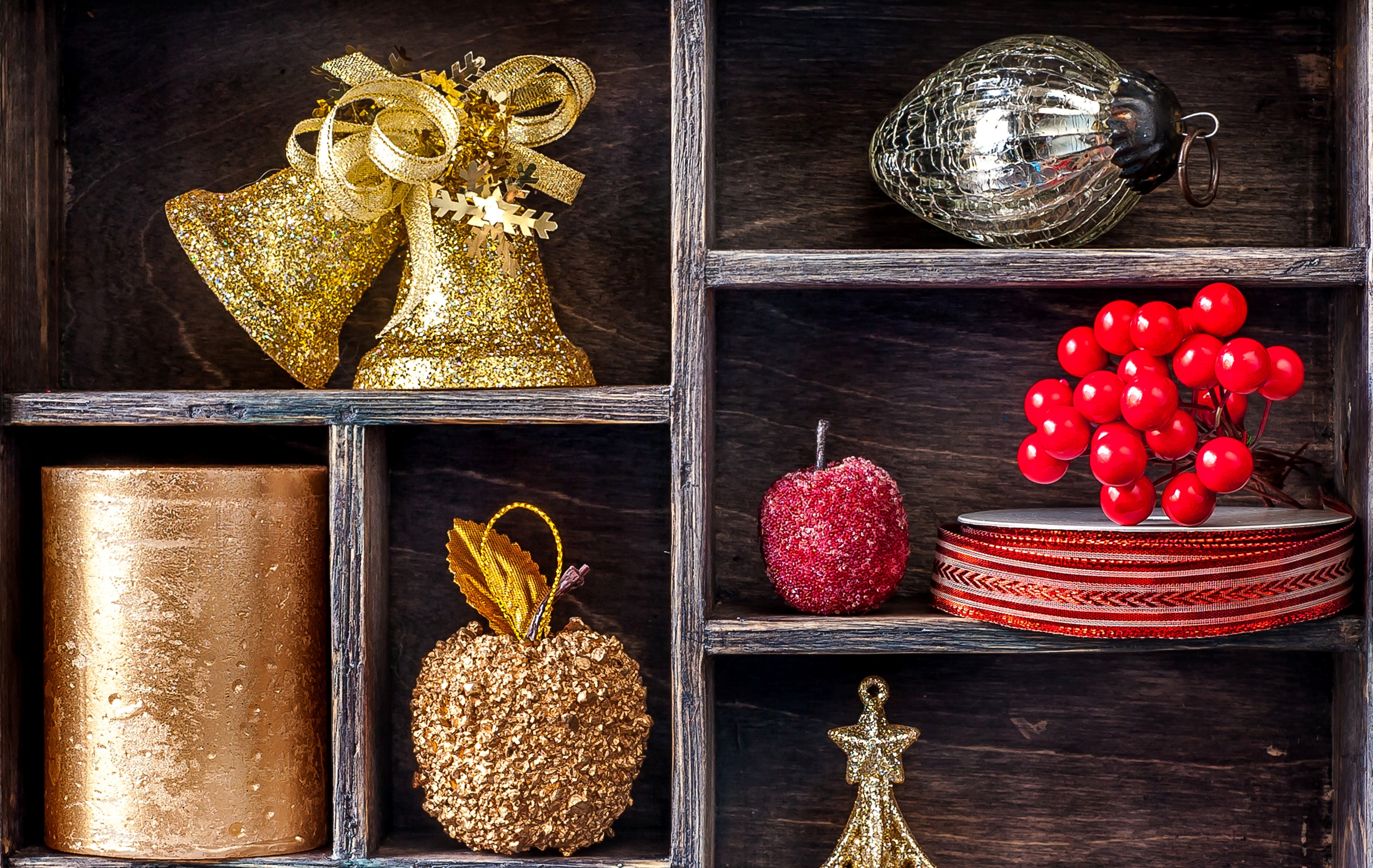 Christmas Decorations in Wooden Compartments HD Wallpaper