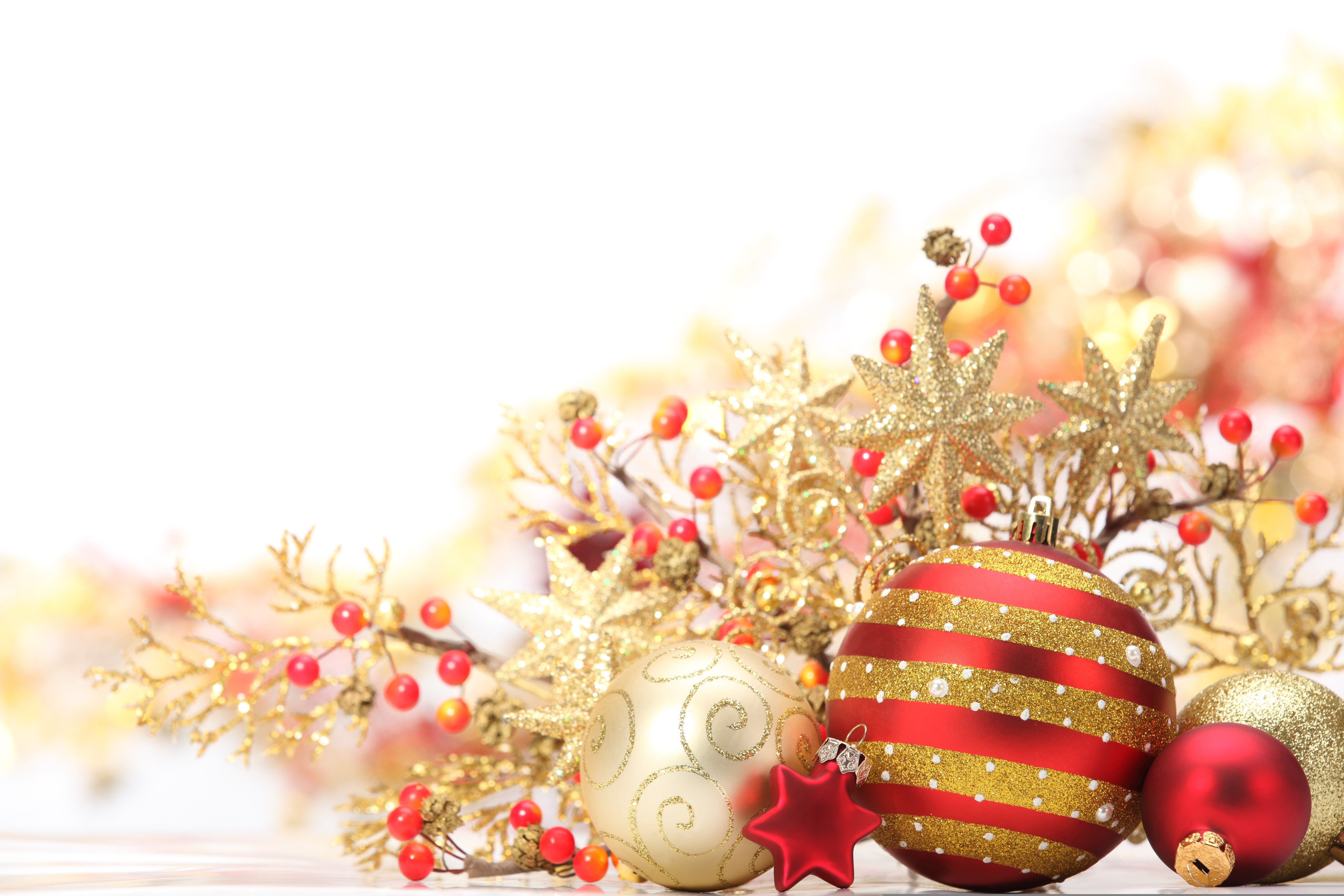 Christmas ornaments and golden branches HD Wallpaper