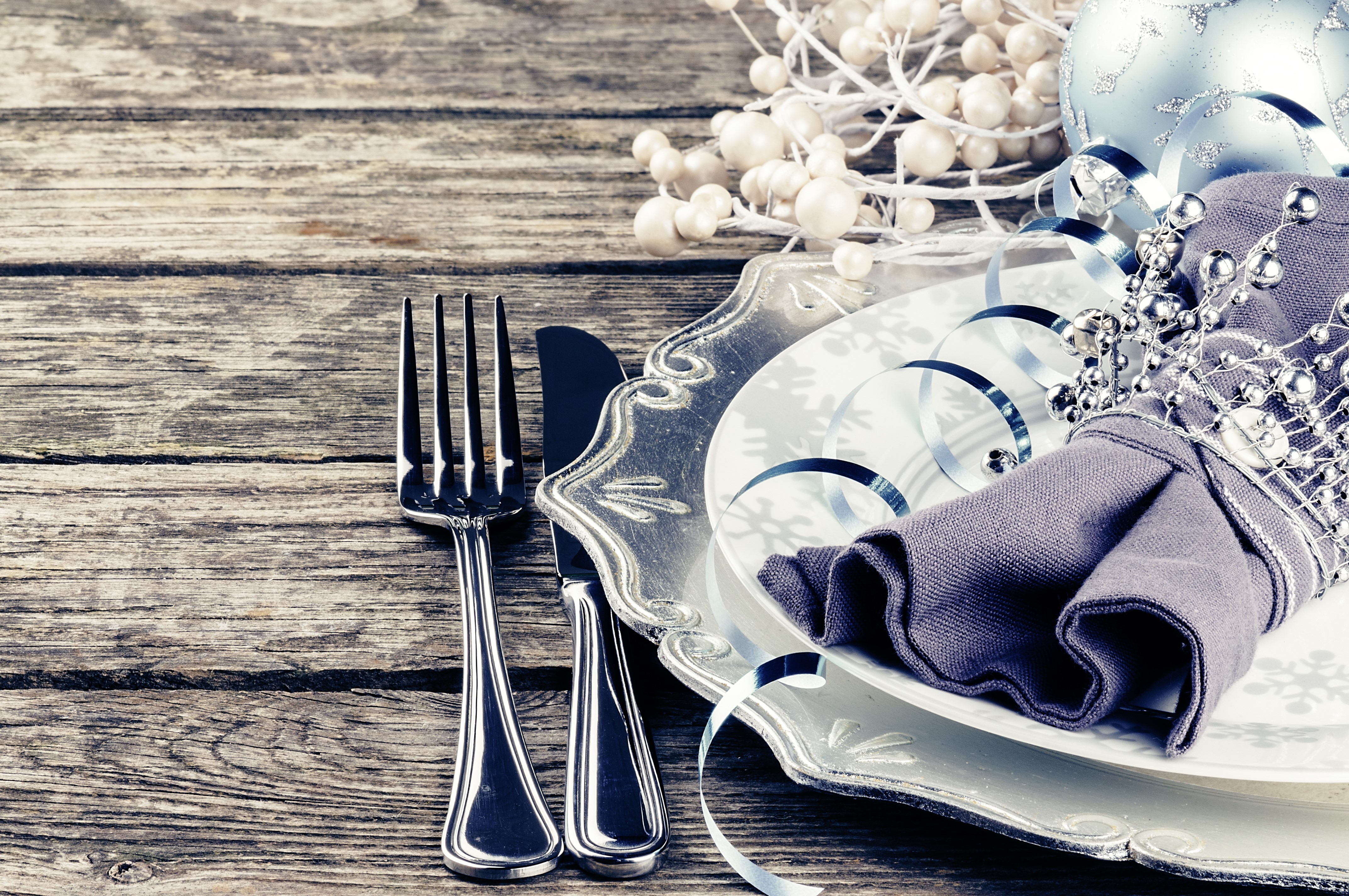 Christmas table setting with fork and knife HD Wallpaper
