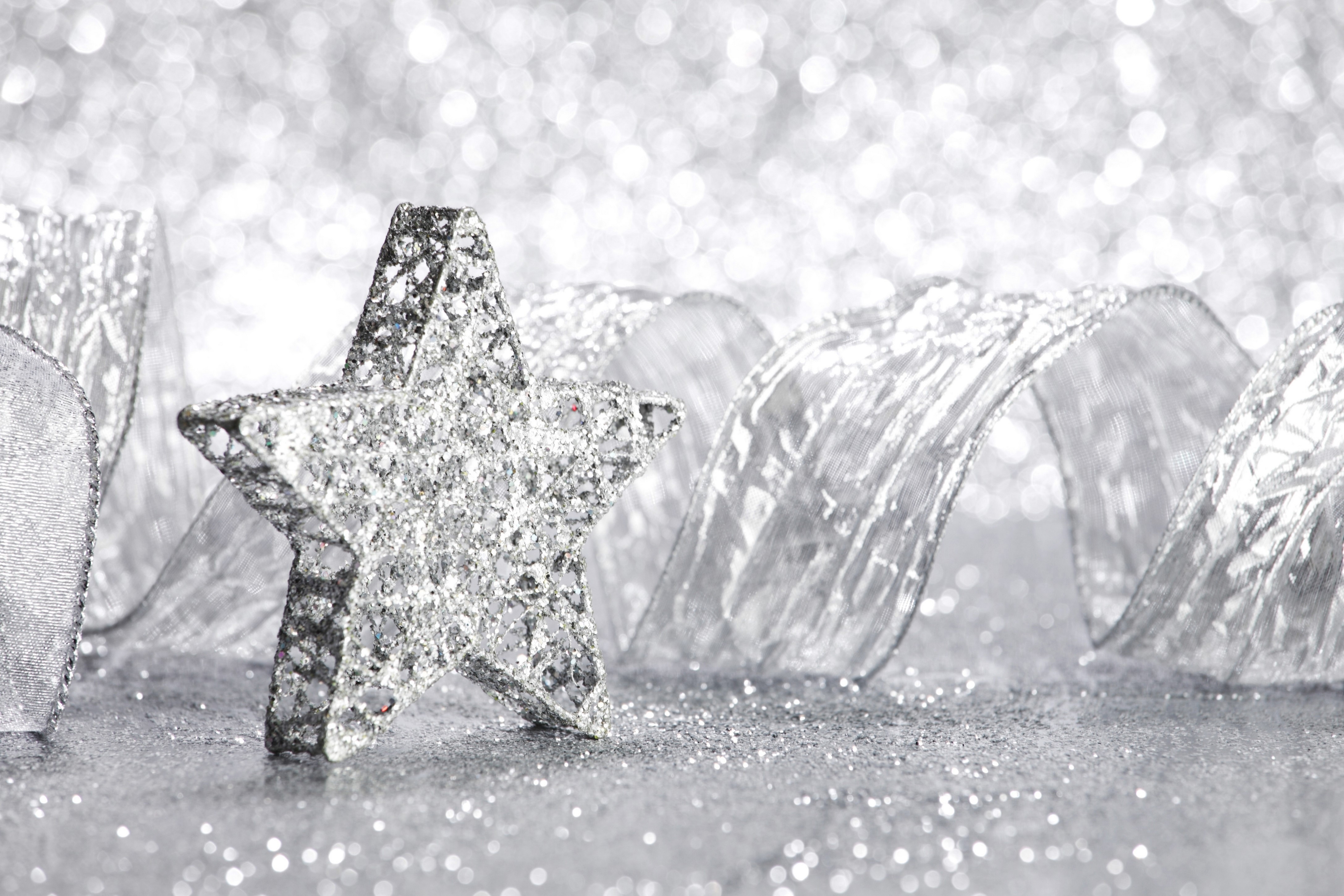 4K Christmas ribbon and star decoration HD Wallpaper