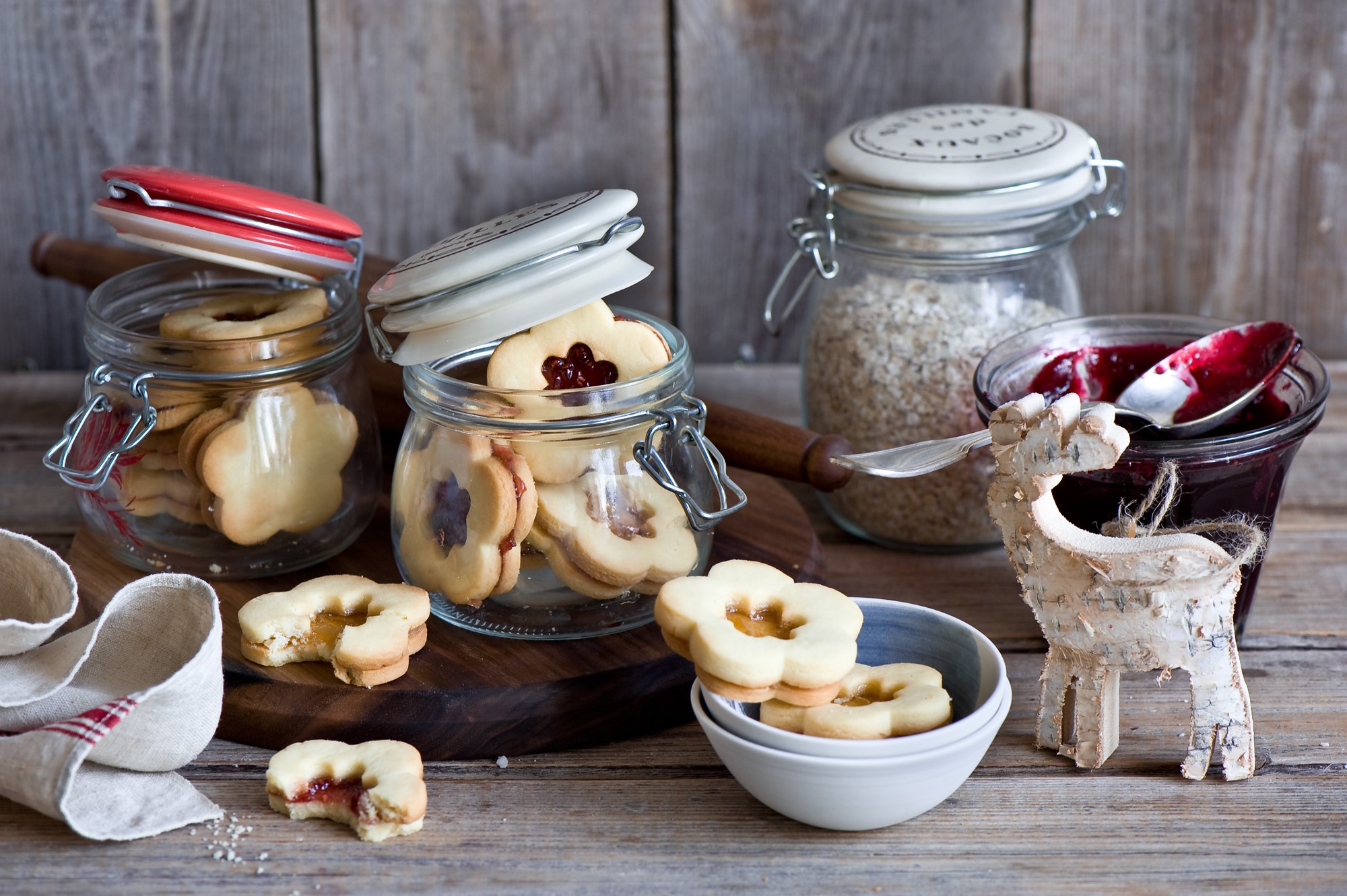 Still-life of cookies in jars with jam and oats HD Wallpaper