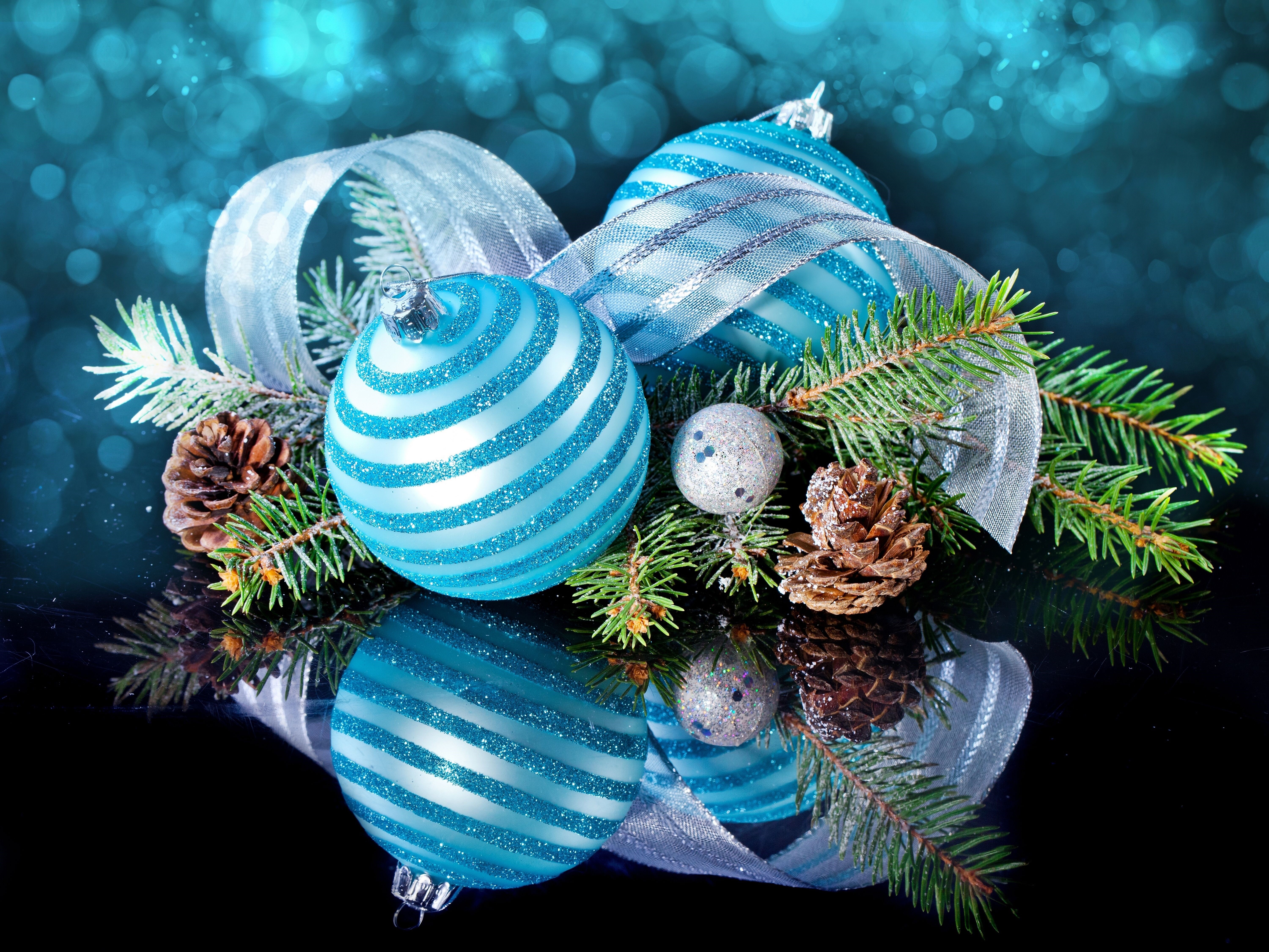 Christmas ornaments with pine cones and fir branches HD Wallpaper