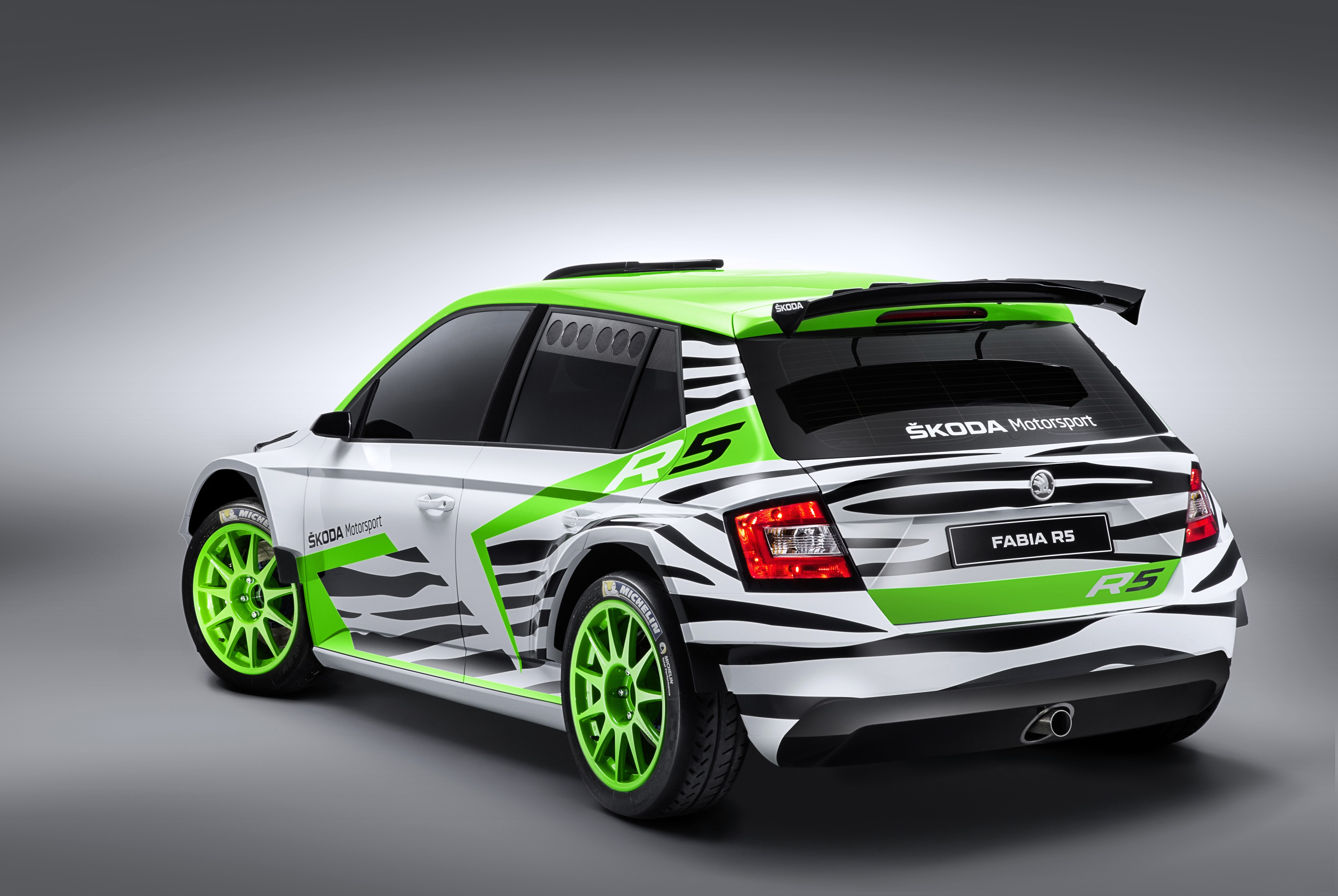 Skoda Fabia R5 rally car rear view HD Wallpaper