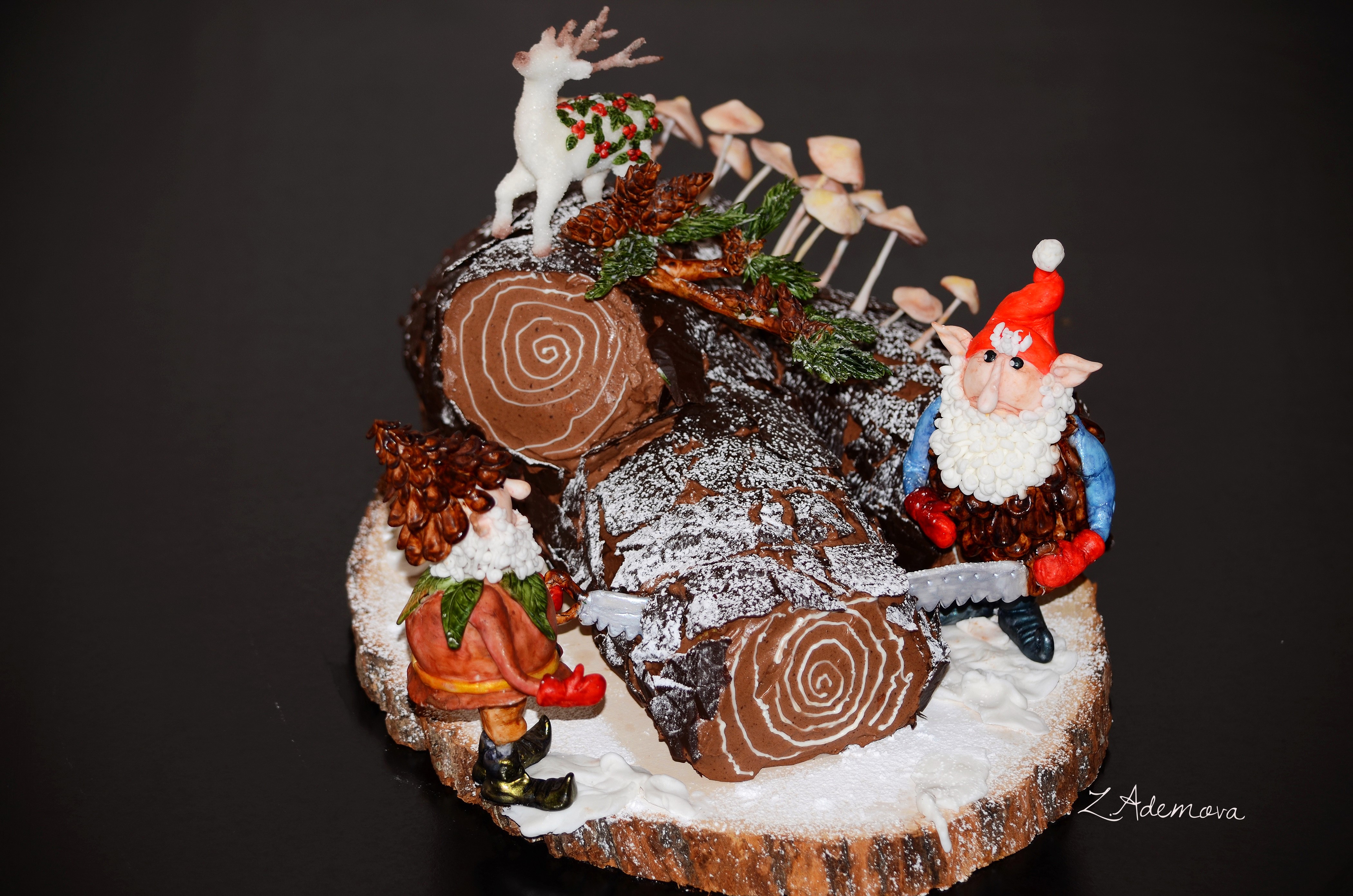 Christmas Yule Log Cake with Gnomes and Reindeer HD Wallpaper