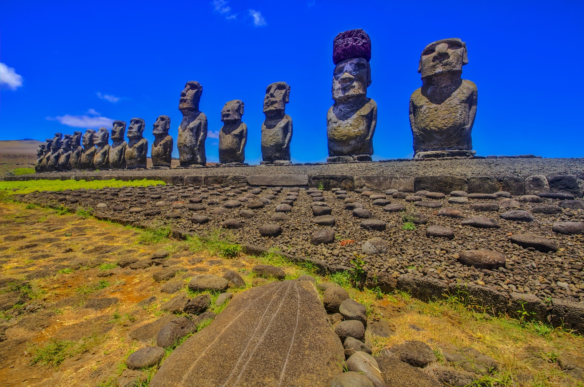 Moai Statues On Easter Island Chile Hd Wallpaper Rare Gallery