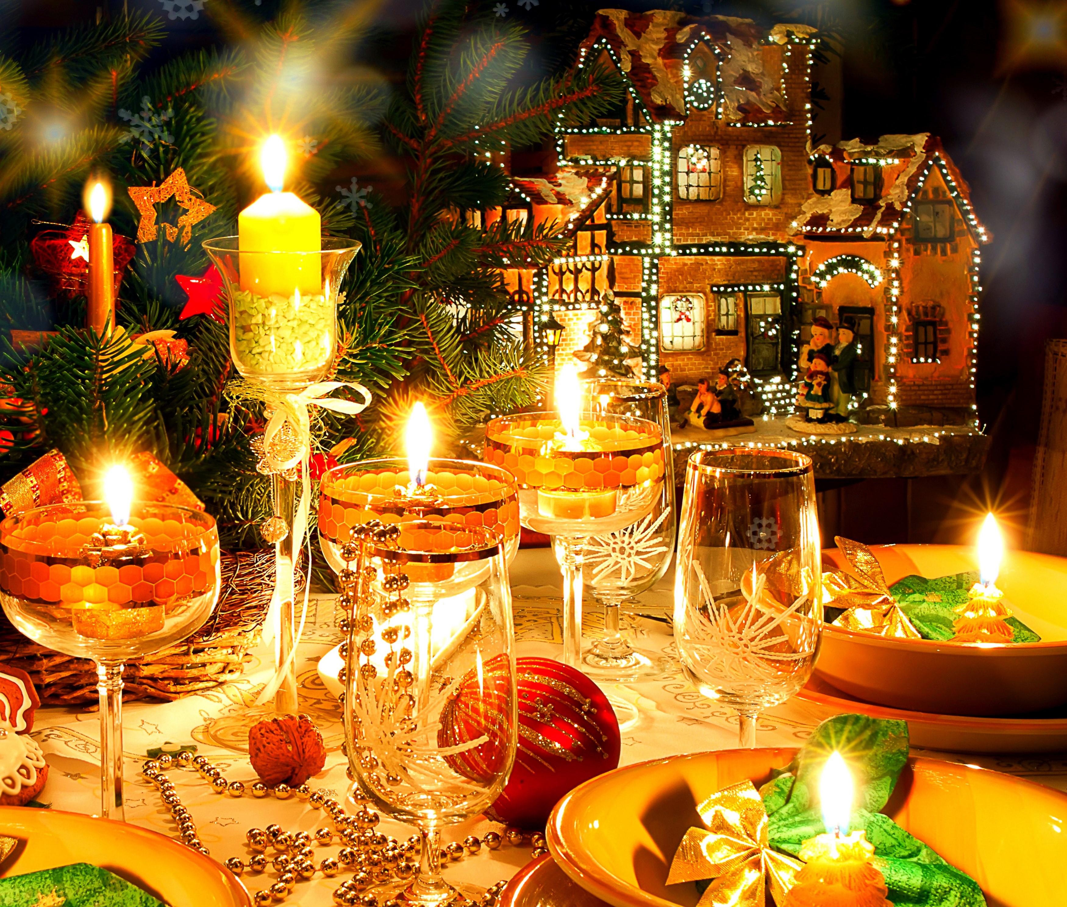 Christmas Table Setting with Candles and Festive Decorations HD Wallpaper