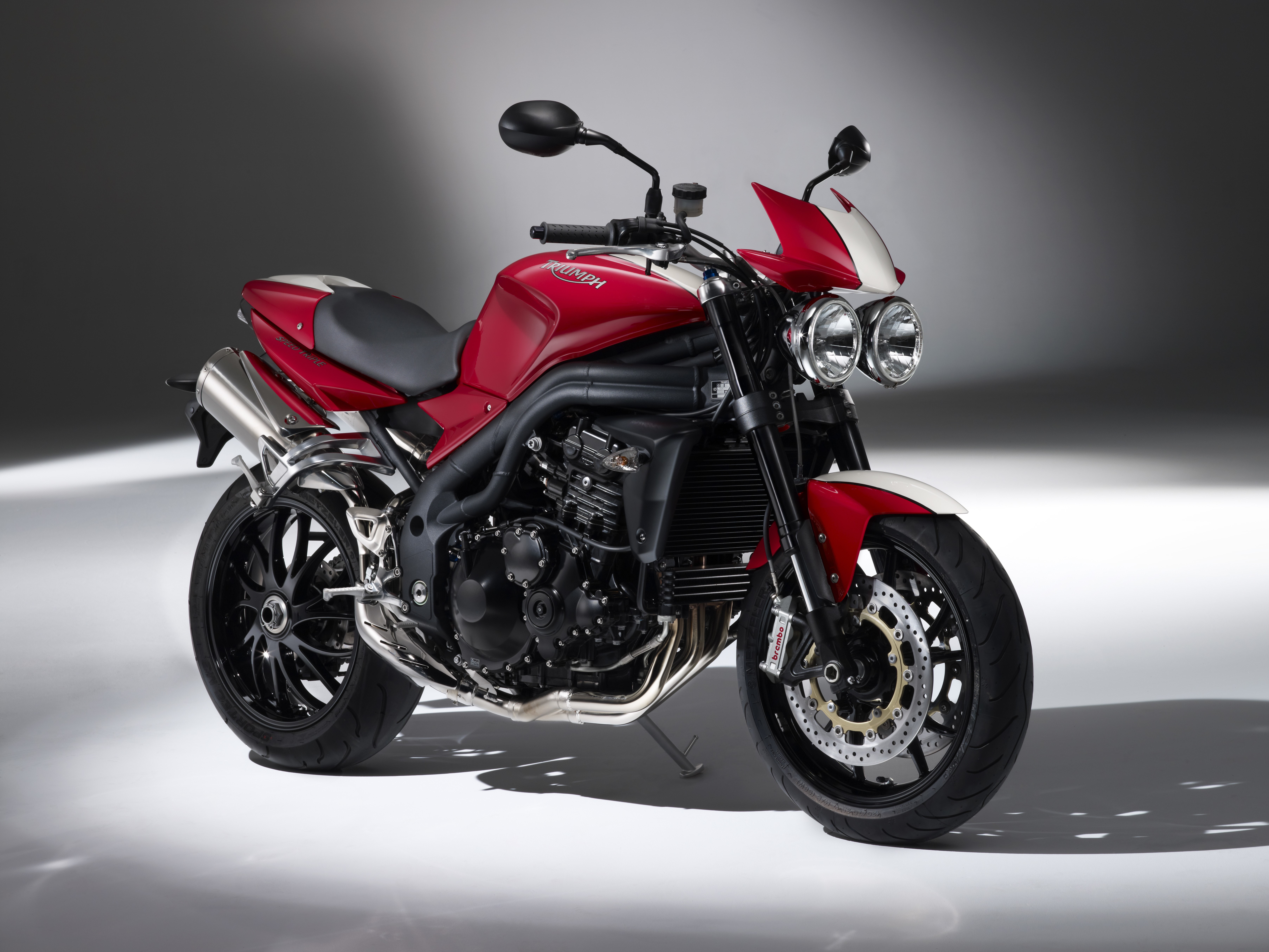 Triumph Speed Triple S.E. 2010 Sportbike HD Wallpaper