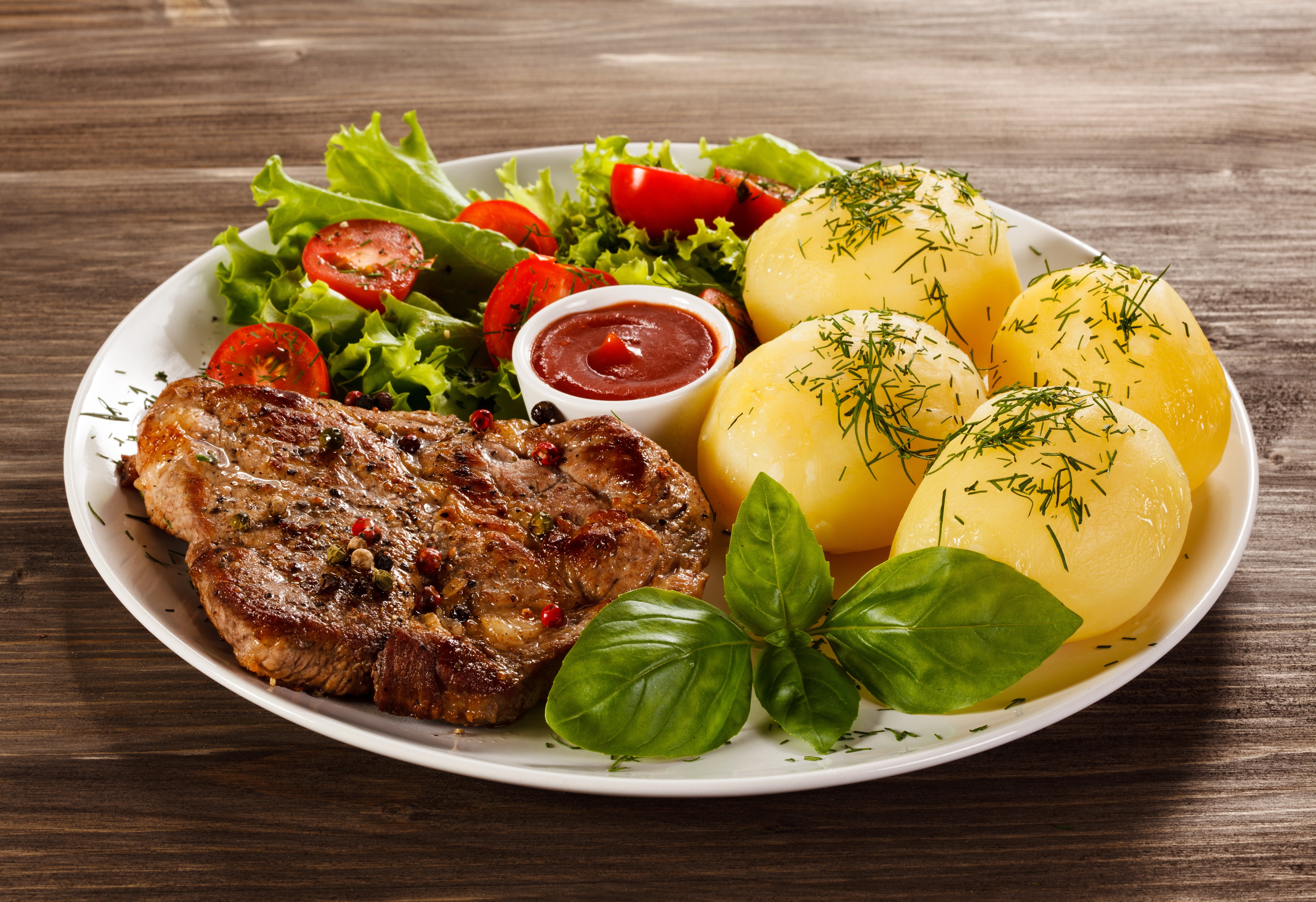 Steak with potatoes, salad, and ketchup HD Wallpaper