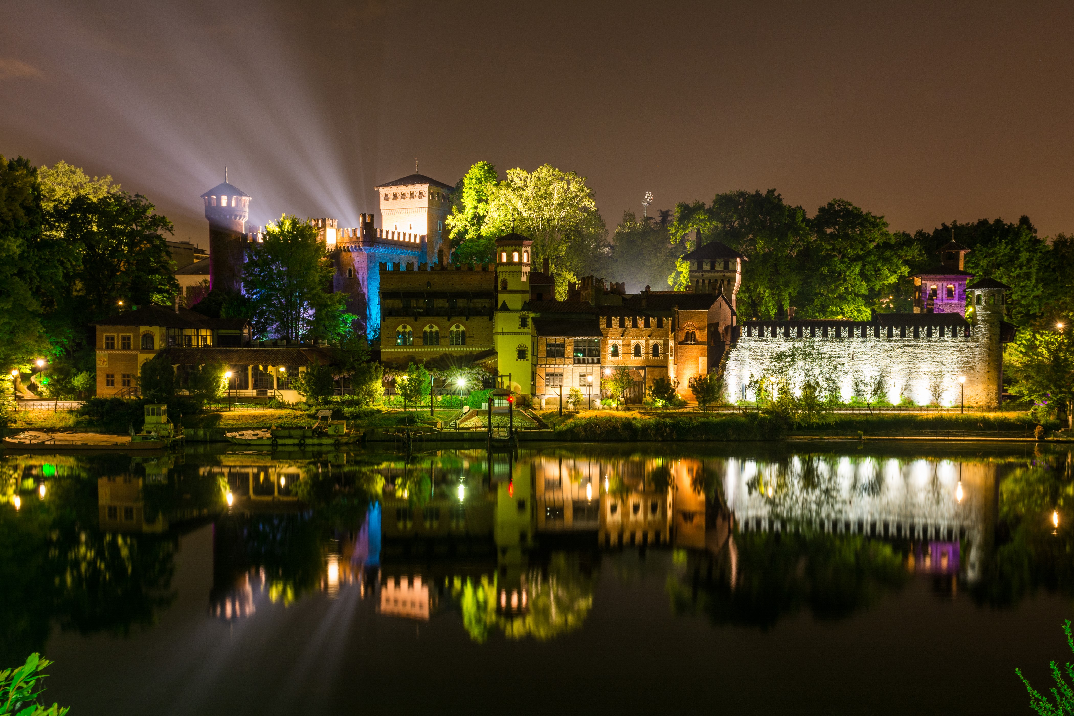 Borgo Medievale at night, Turin, Italy HD Wallpaper
