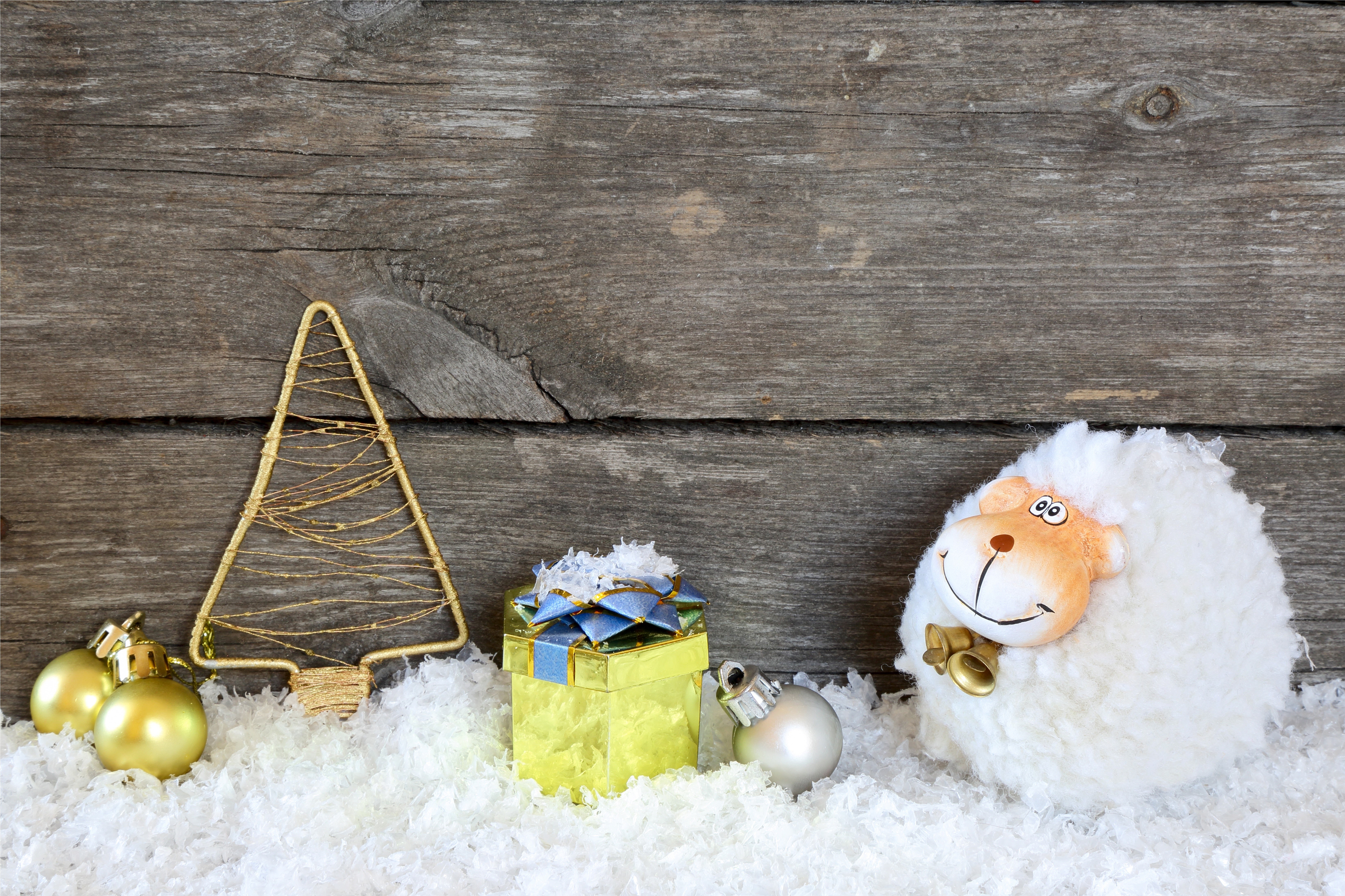 Christmas decorations with sheep and gifts HD Wallpaper