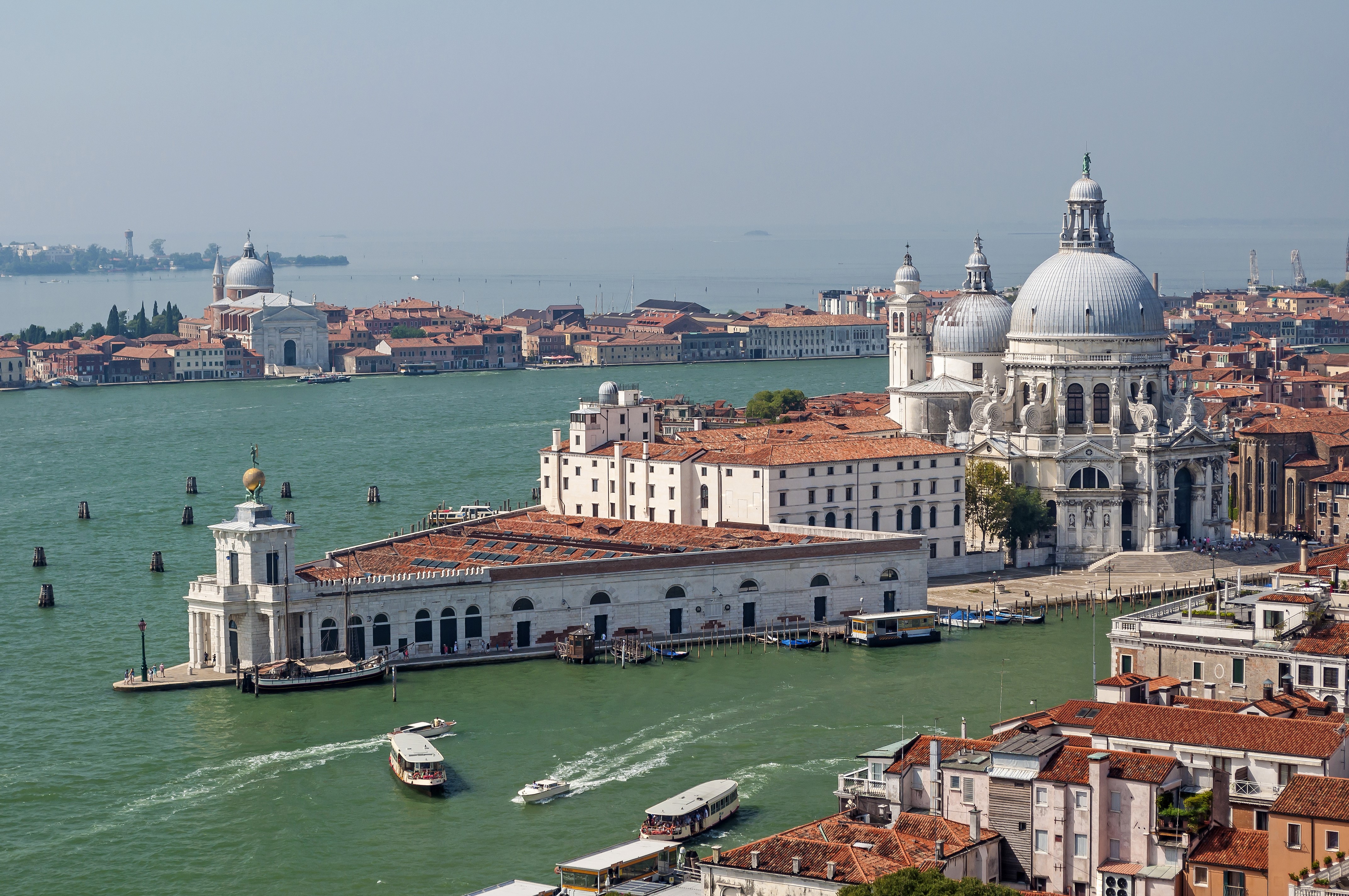 Venice, Italy: Grand Canal with Churches and Buildings HD Wallpaper