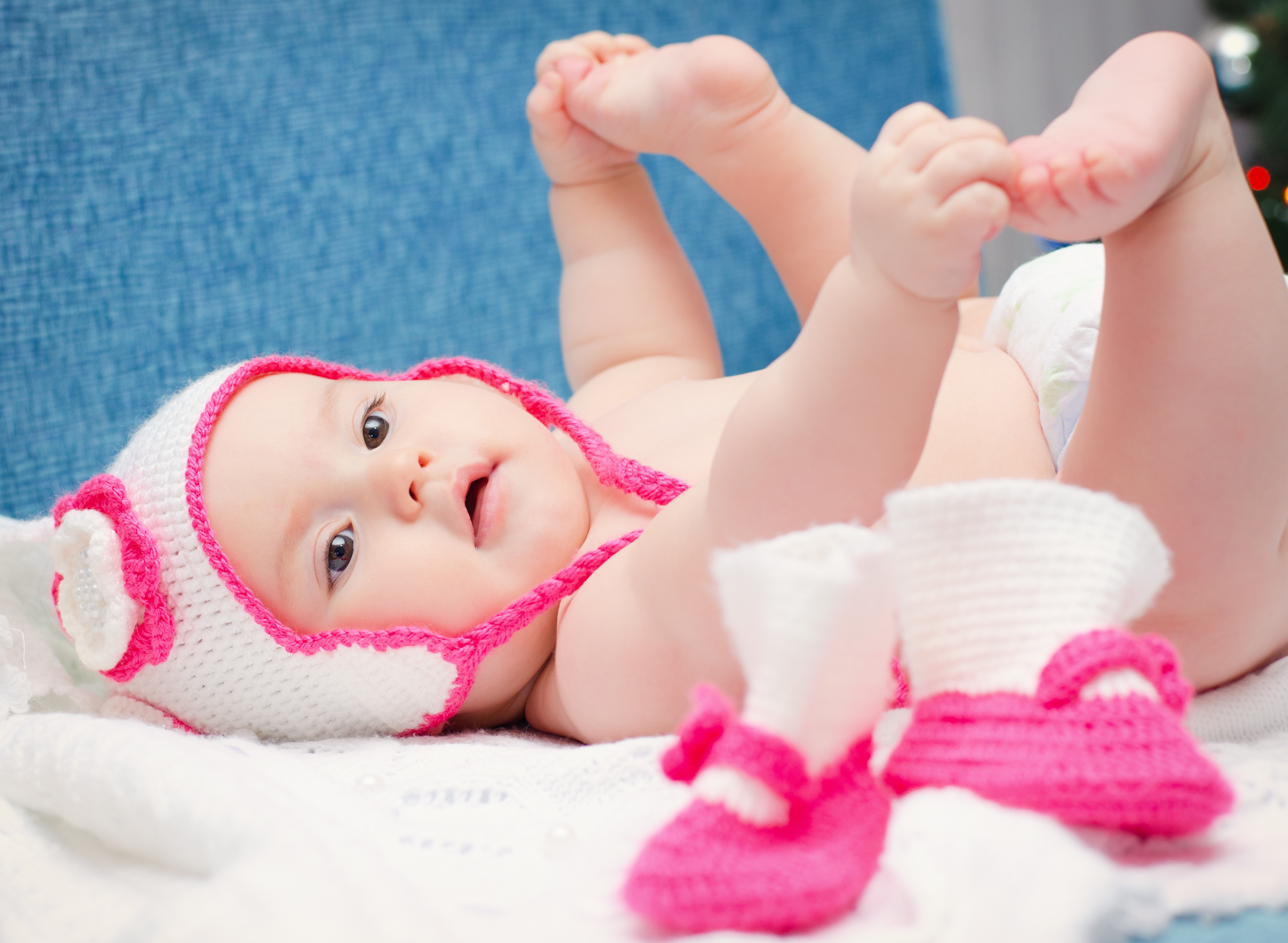 5K Infants Winter hat HD Wallpaper