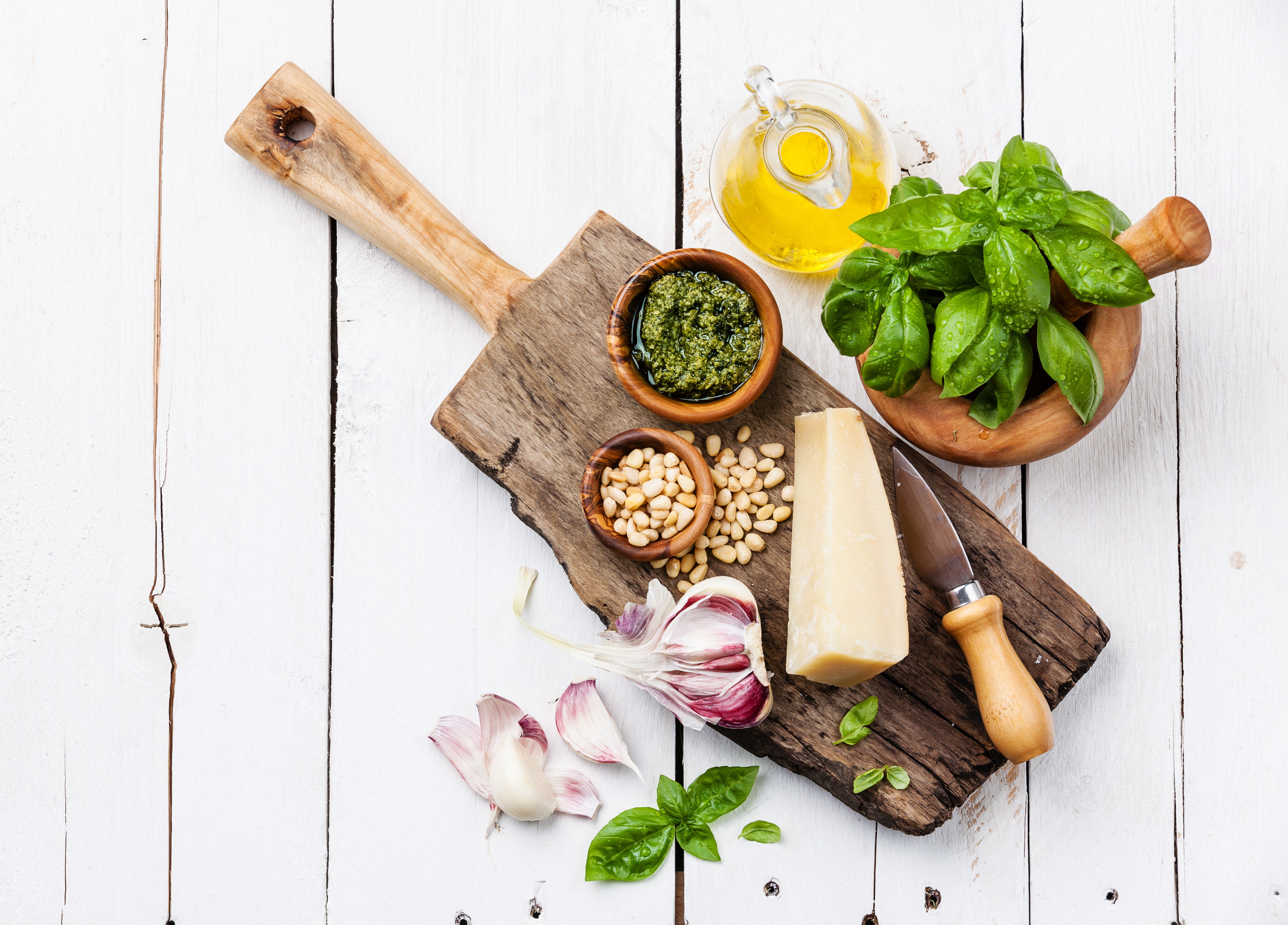 5K Still-life Cheese Spices Garlic Knife Cutting board HD Wallpaper