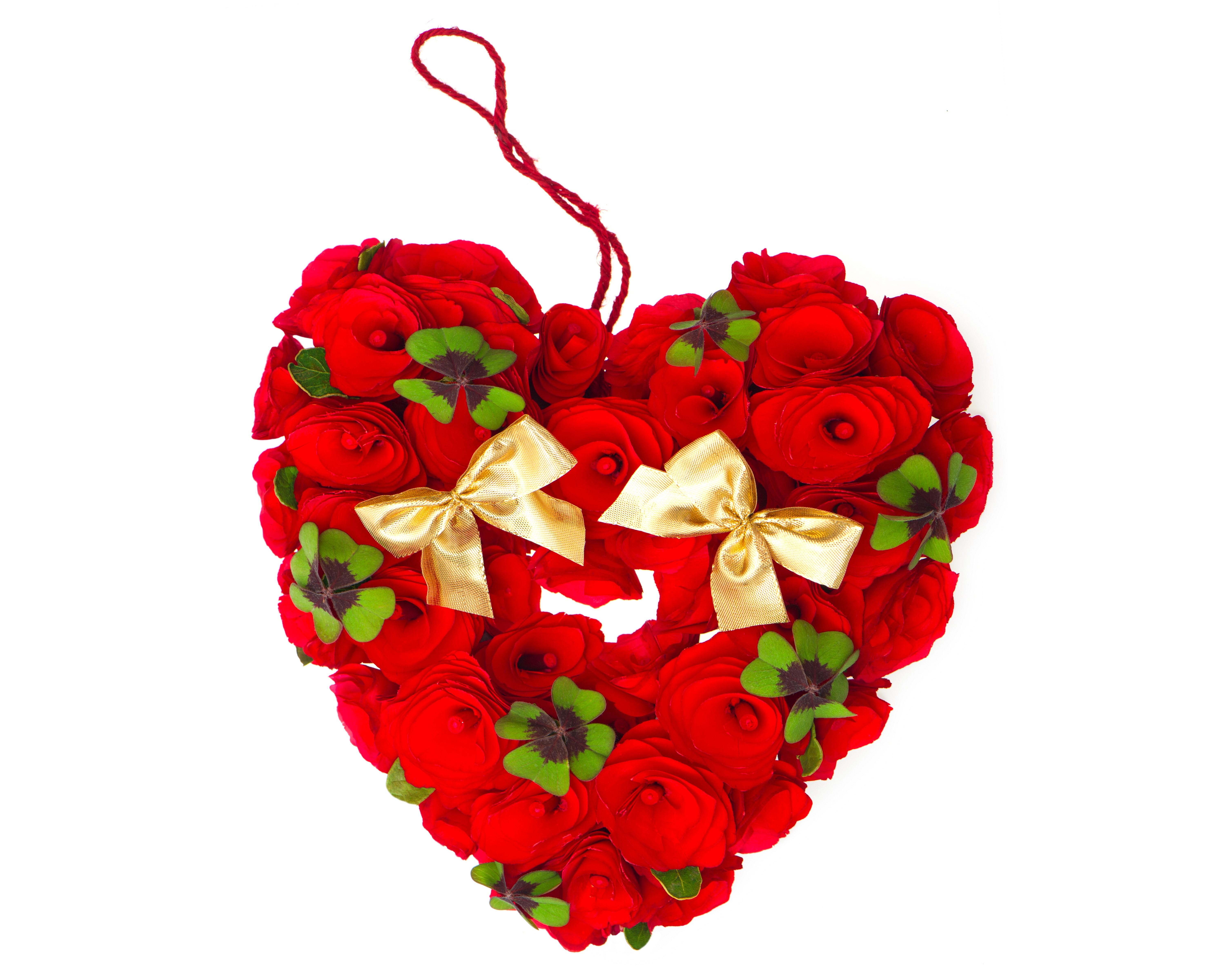 Heart shape made of red roses with gold bows HD Wallpaper