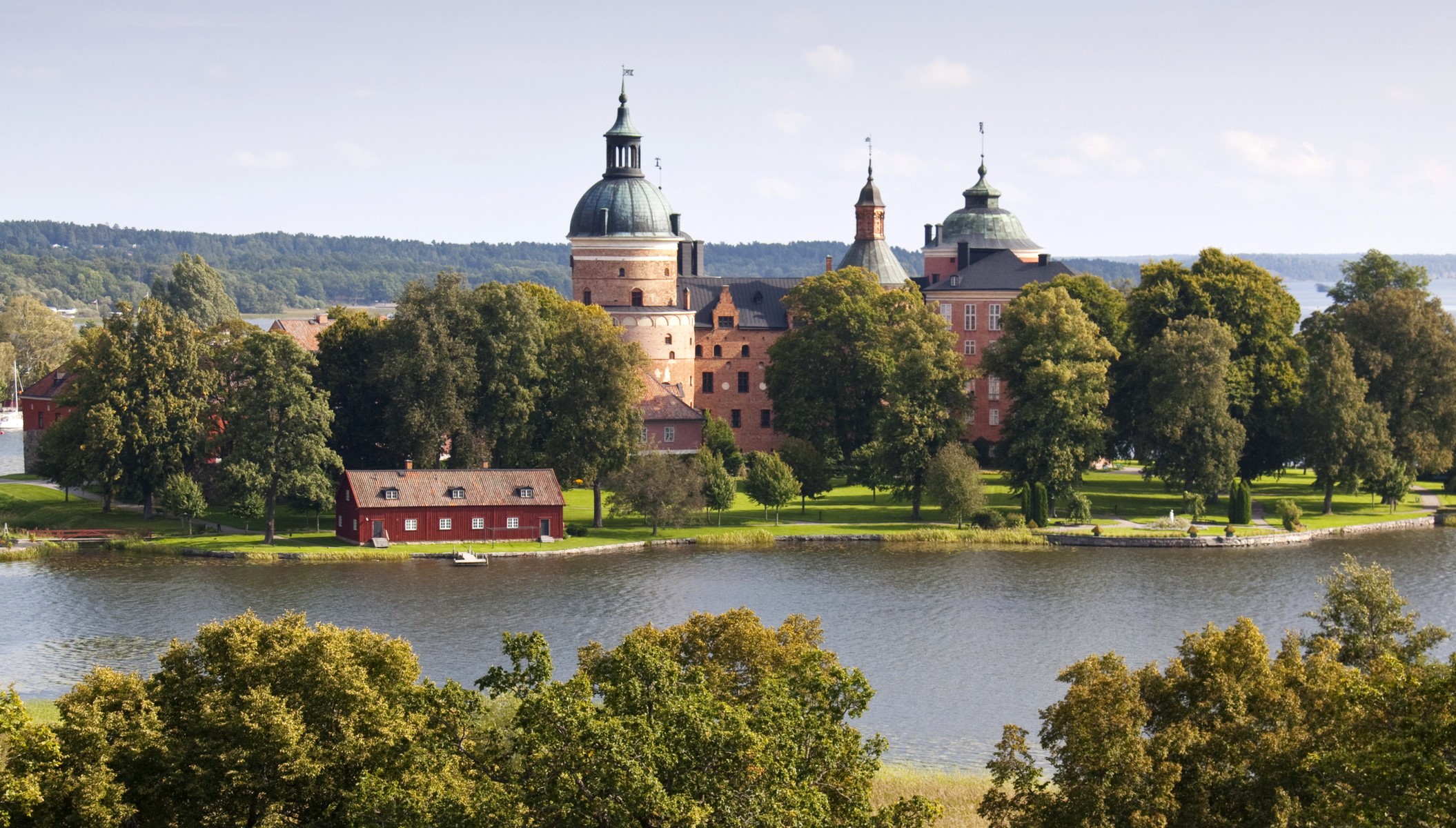 Gripsholm Castle, Sweden, on a River HD Wallpaper