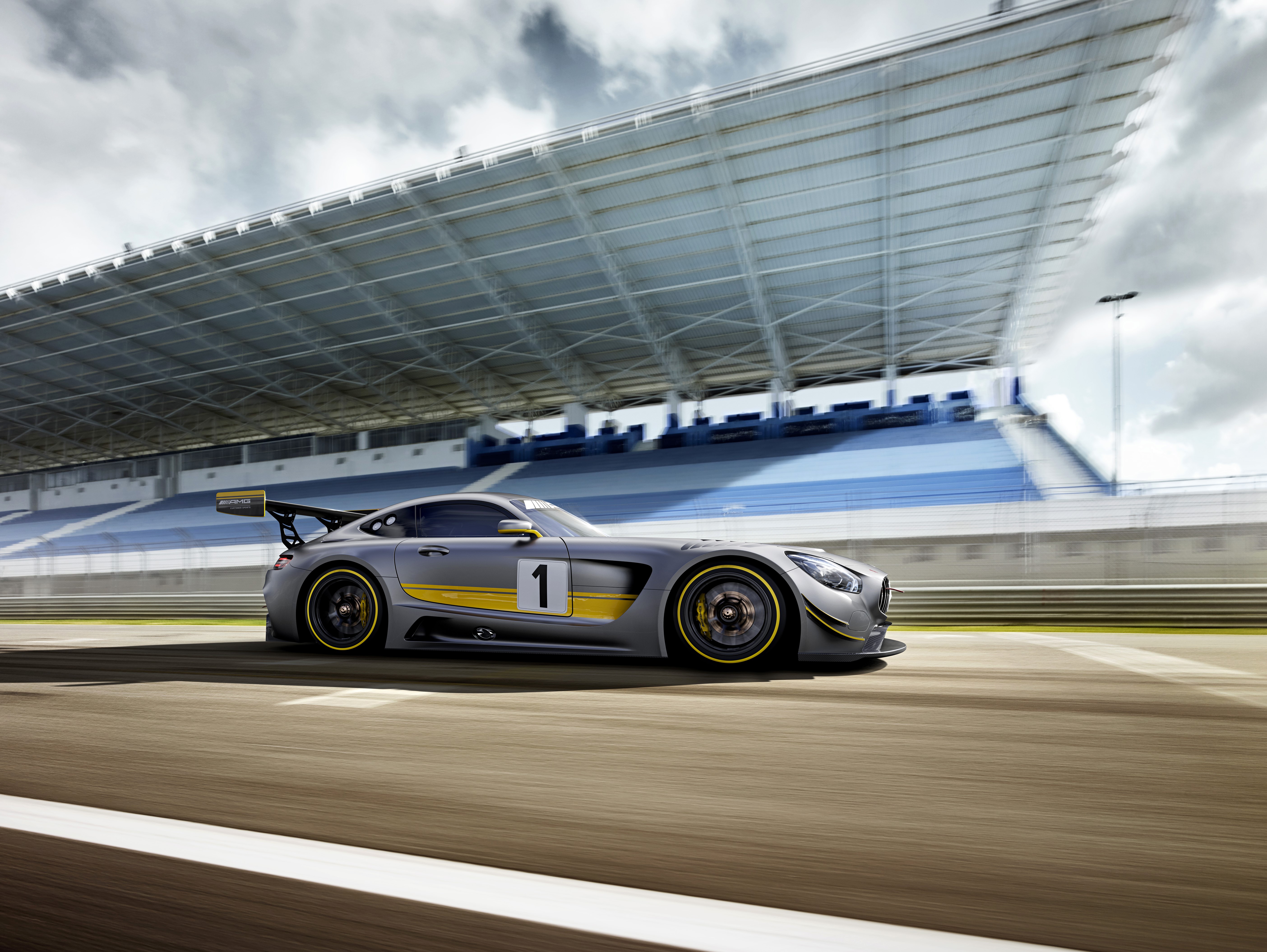 Mercedes-Benz 2015 GT3 AMG on Race Track HD Wallpaper