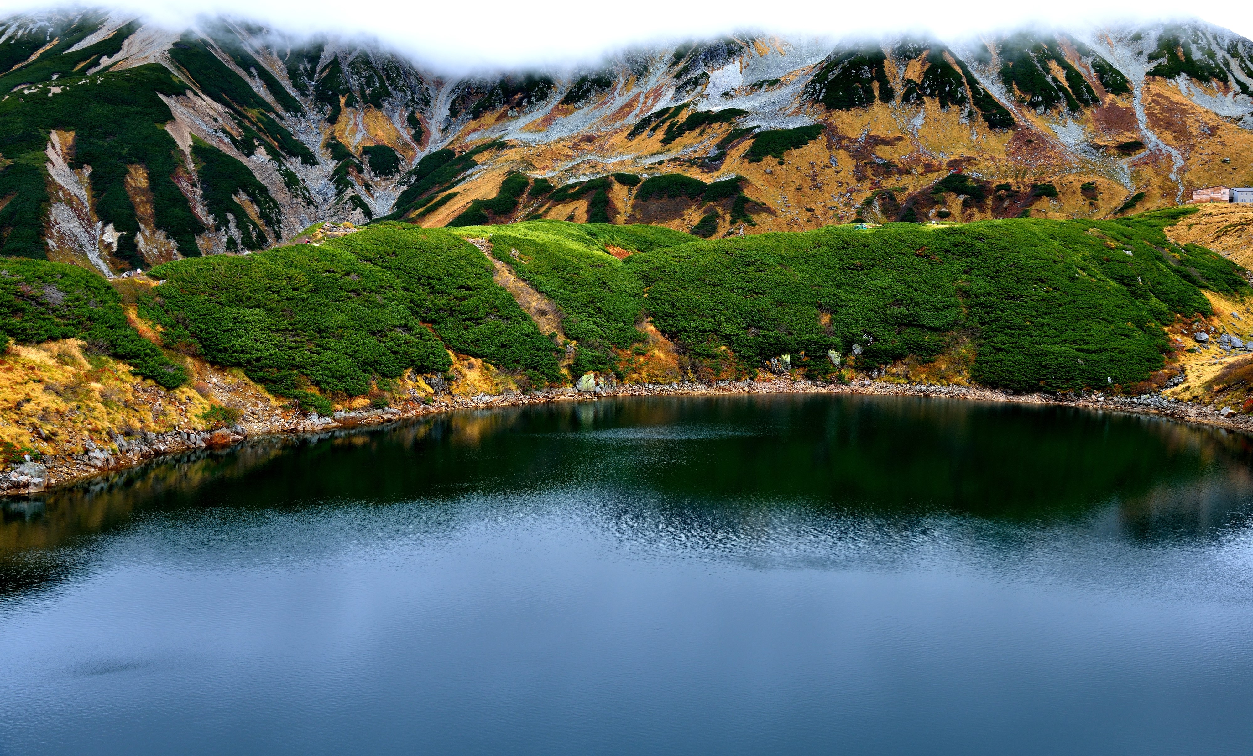 4K Mountains and Lake in Toyama, Japan HD Wallpaper