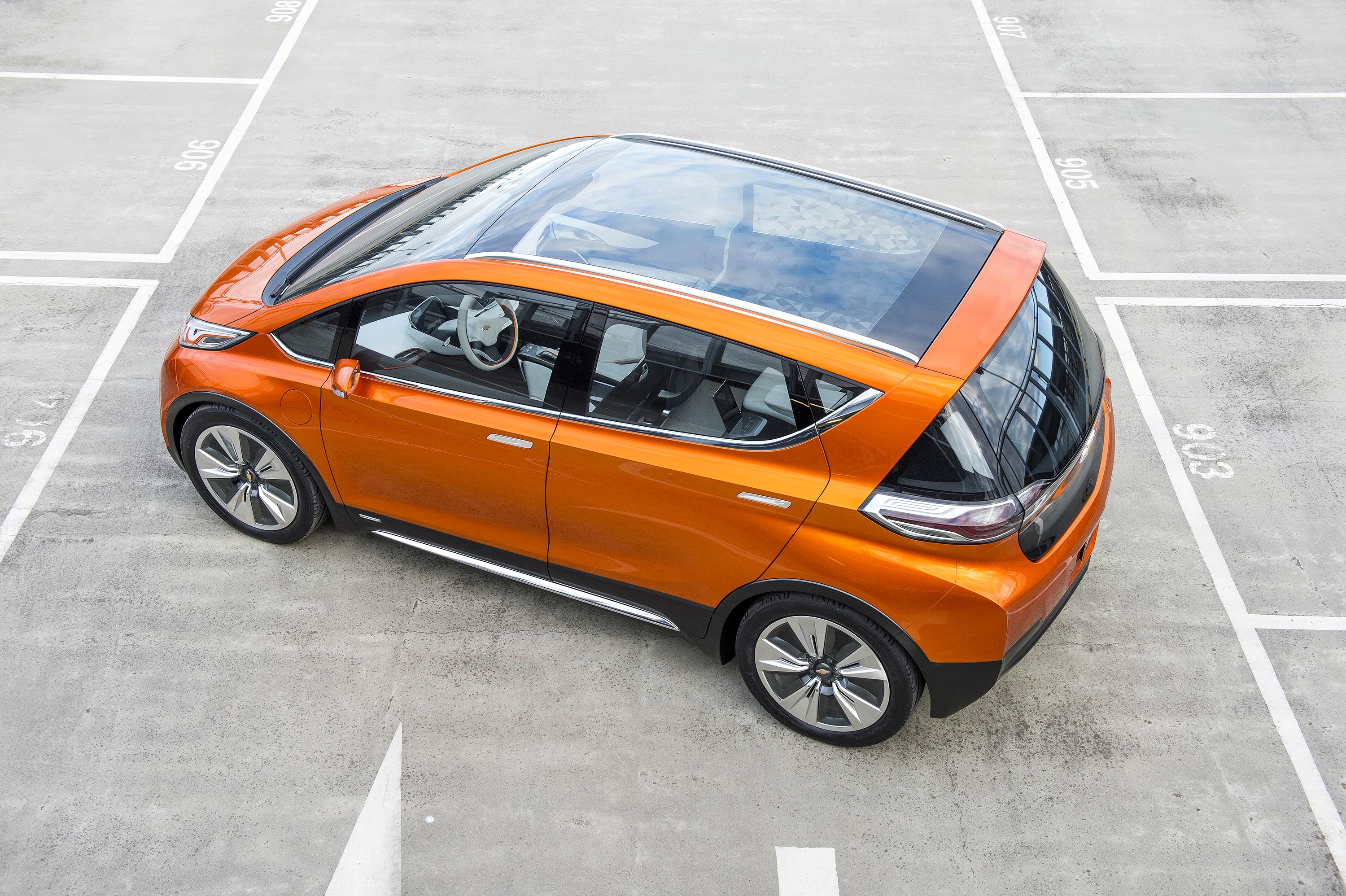 Orange Chevrolet Bolt EV concept car HD Wallpaper