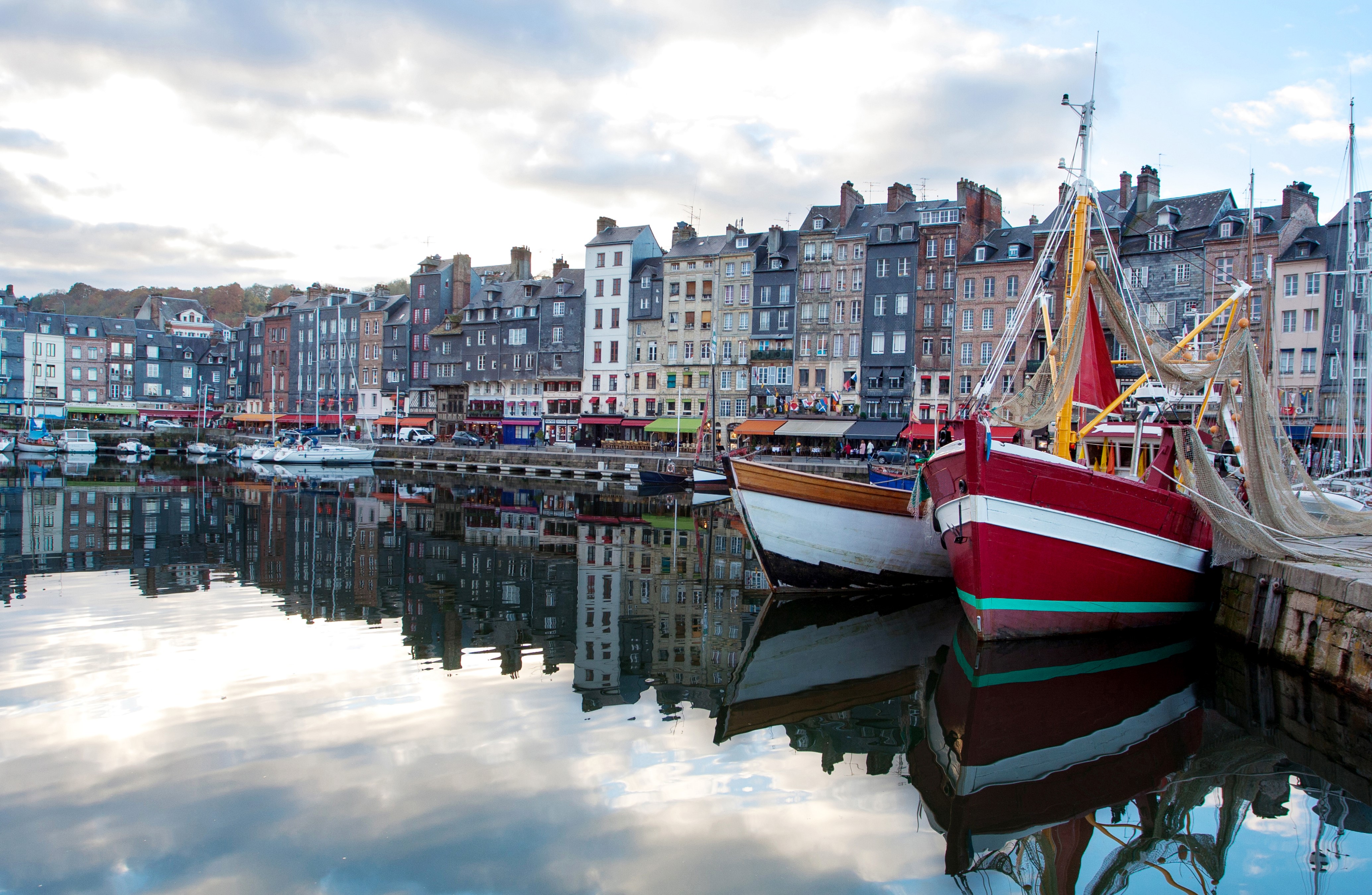4K France Houses Marinas Rivers HD Wallpaper