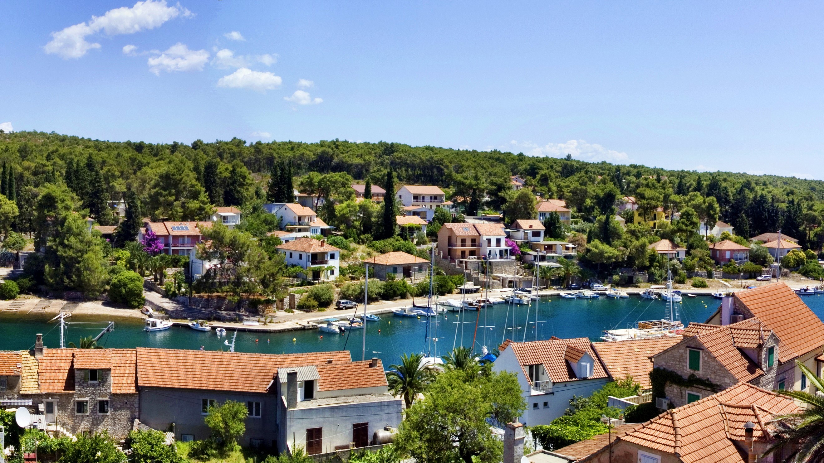 Coastal Village with Houses and Boats in Croatia HD Wallpaper
