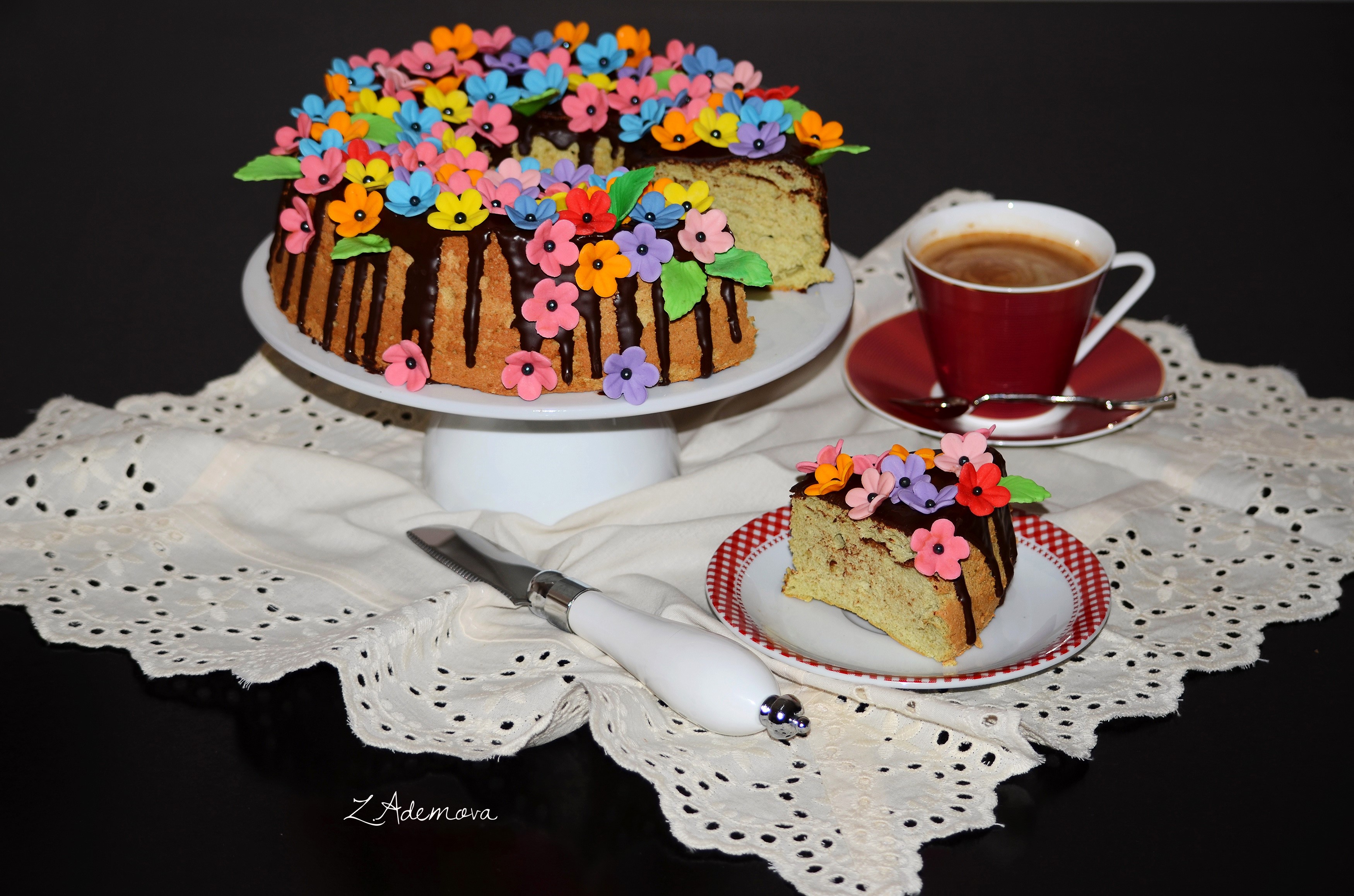 Decorated cake with chocolate drizzle and coffee HD Wallpaper
