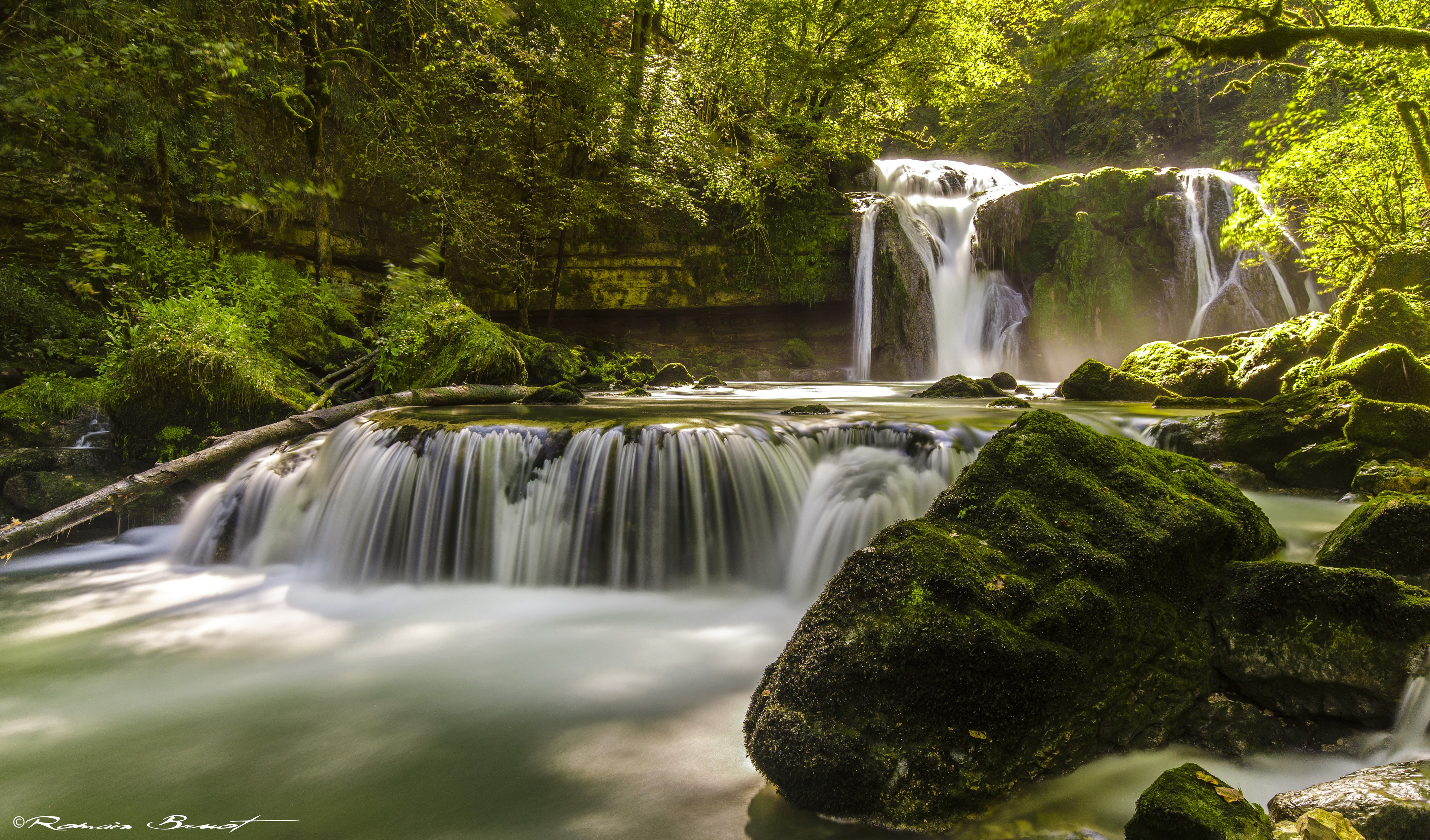 Waterfalls in Franche-Comte, France HD Wallpaper