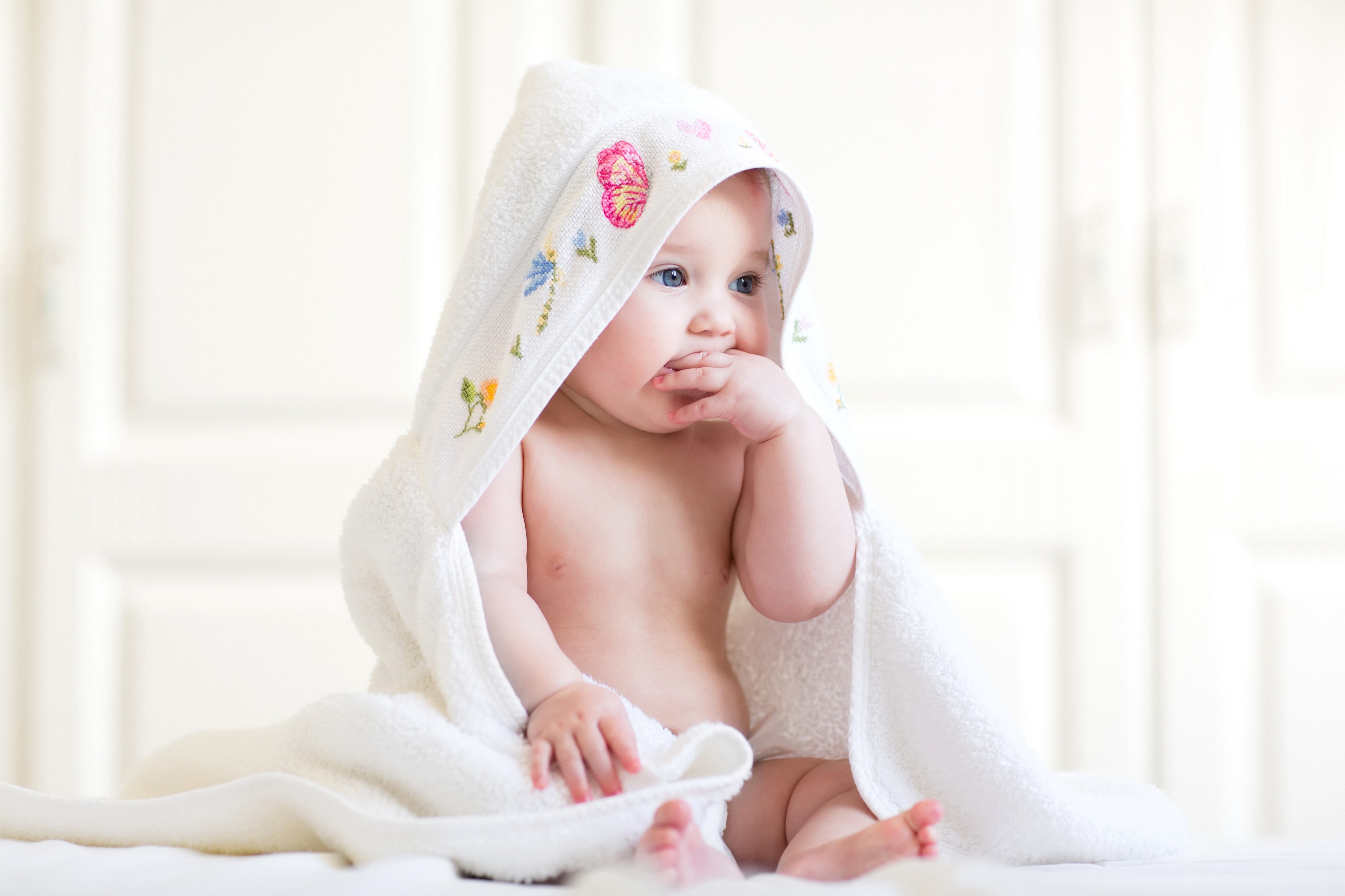 Baby in a hooded towel HD Wallpaper