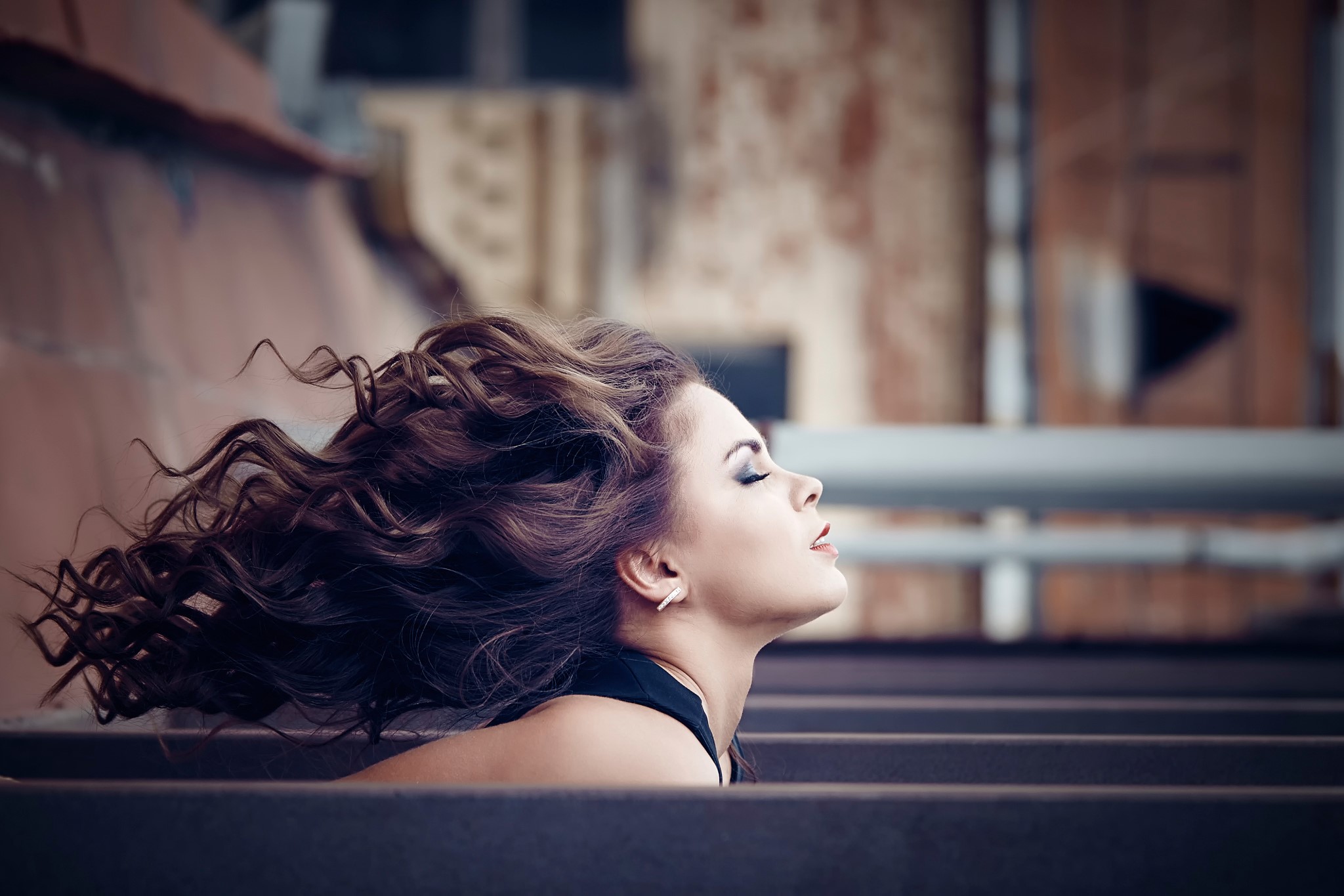 Alyona Klenova with Curly Hair in the Wind HD Wallpaper