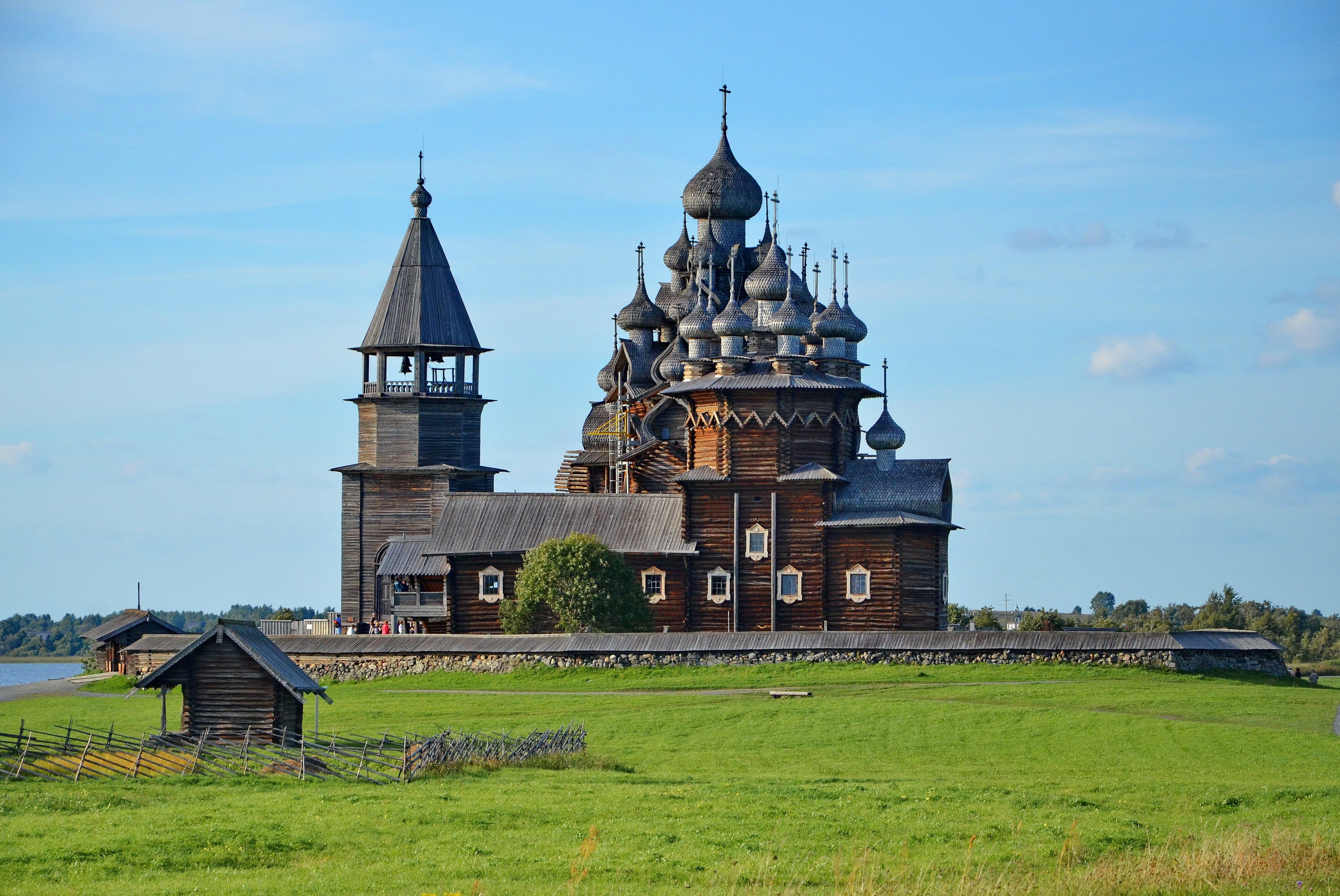 Kizhi Pogost wooden churches in Russia HD Wallpaper