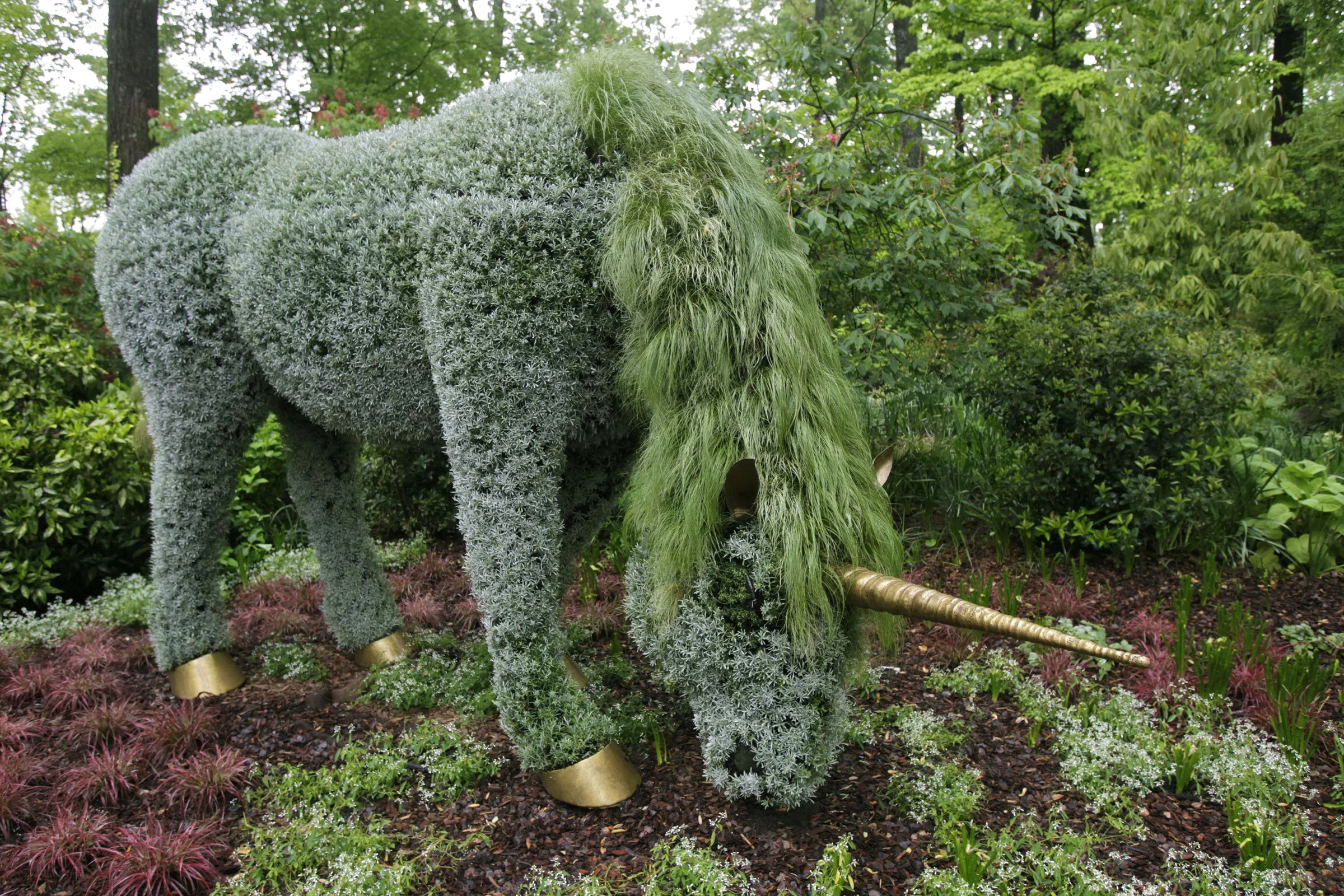 Unicorn Topiary Sculpture at Atlanta Botanical Garden HD Wallpaper