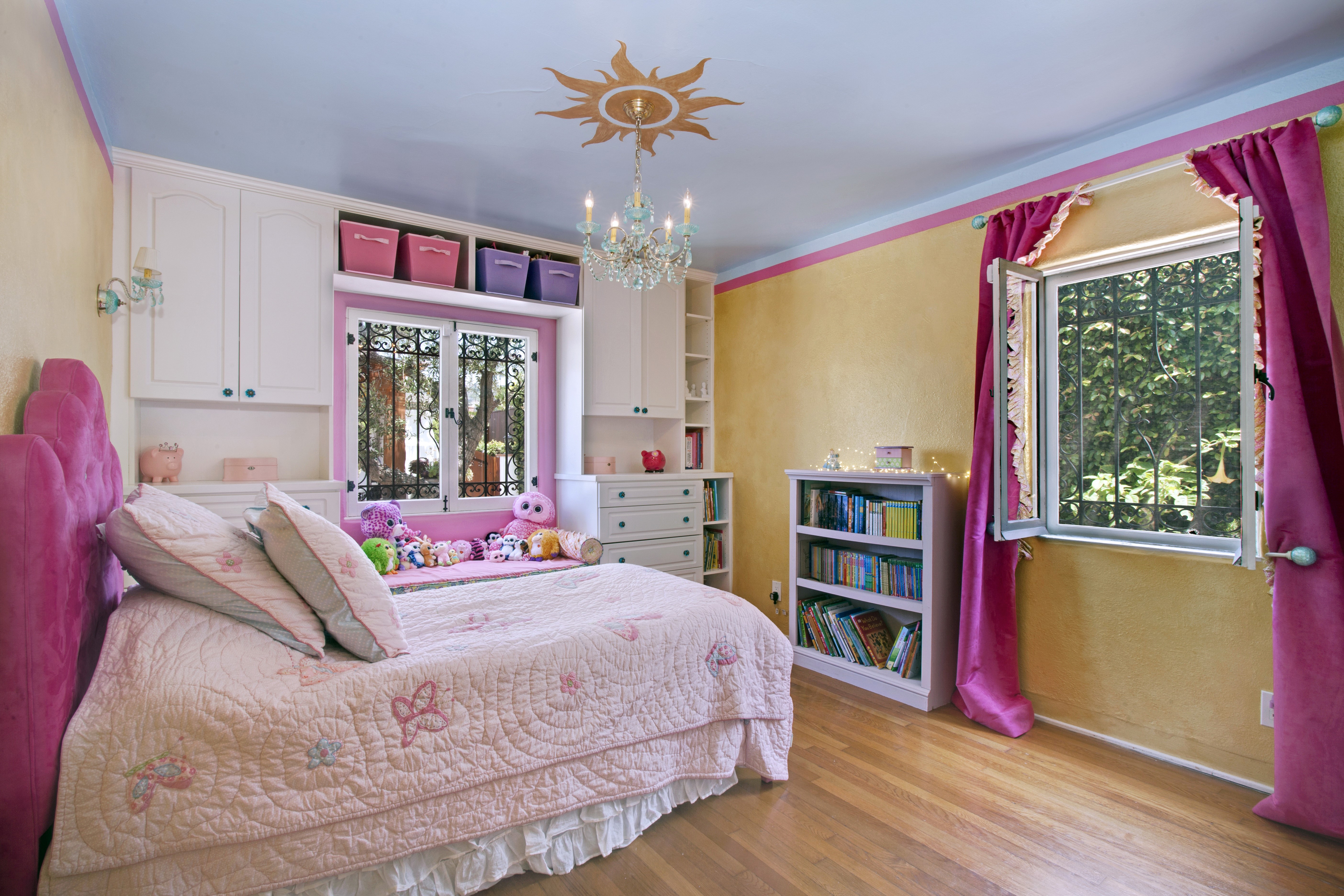 Children's Bedroom with Pink and Yellow Decor HD Wallpaper