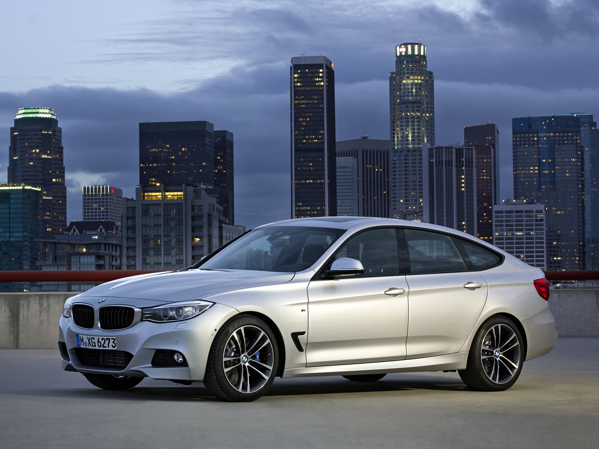 BMW 335i Gran Turismo M Sports Package side view HD Wallpaper