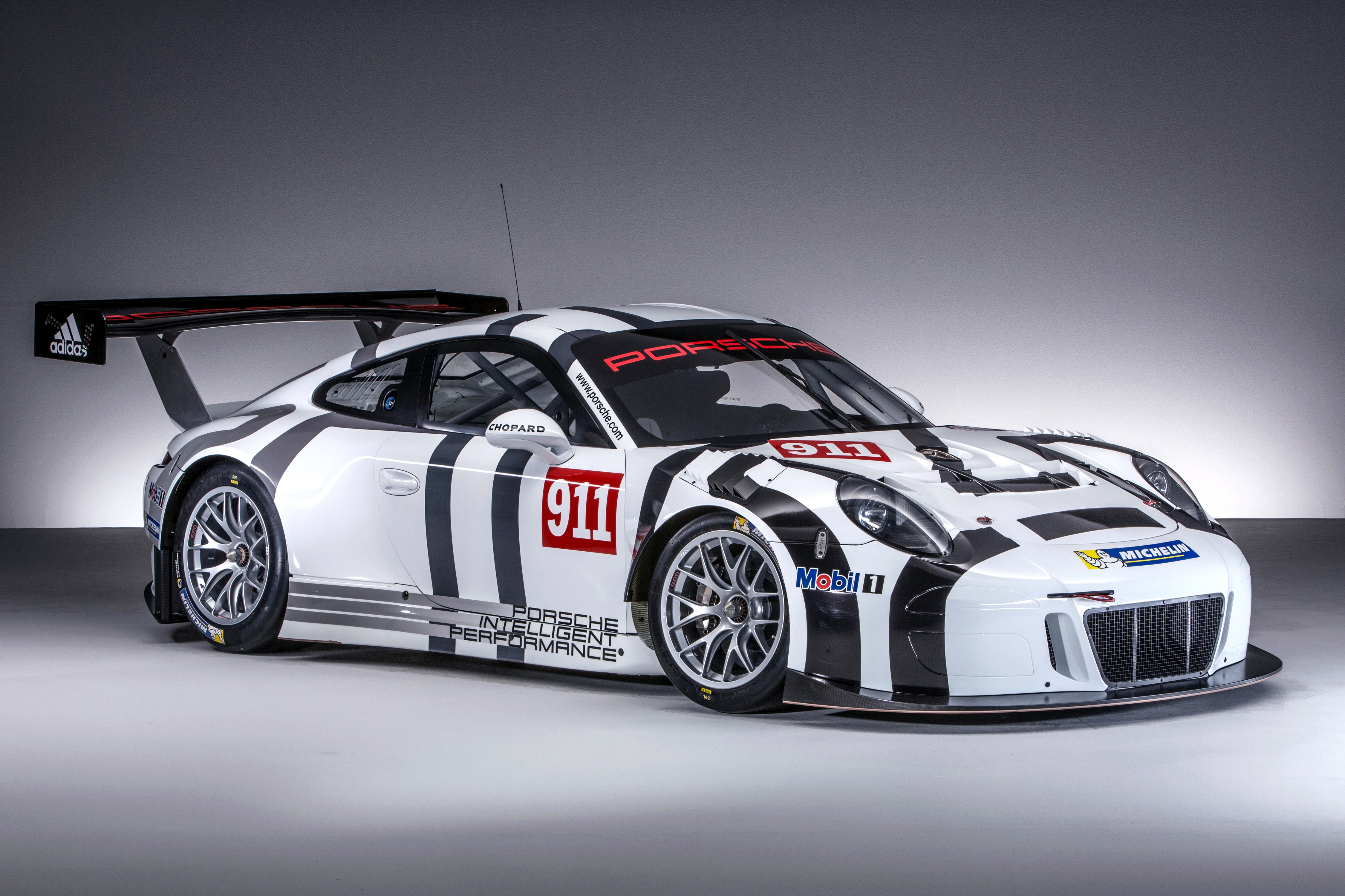 4K 2015 Porsche 911 GT3 R race car HD Wallpaper