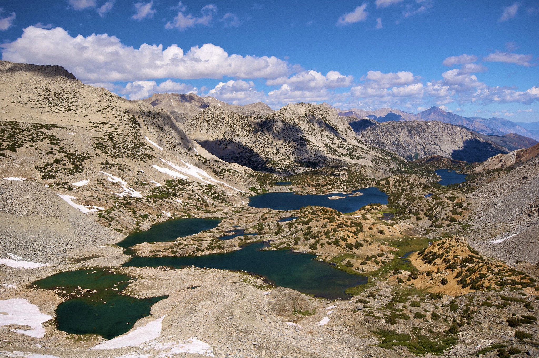 Kings Canyon Sierra Nevada Mountains with Lakes in California HD Wallpaper