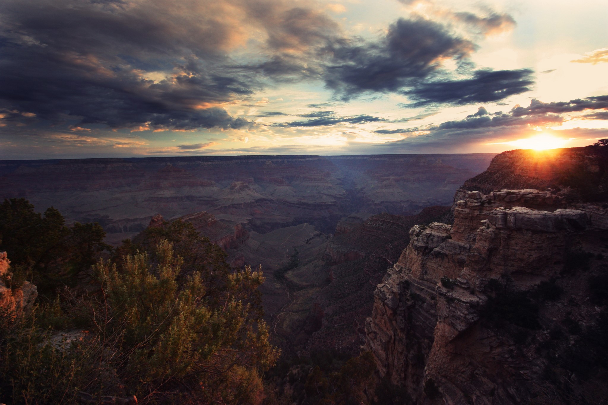 Grand Canyon National Park at Sunset HD Wallpaper