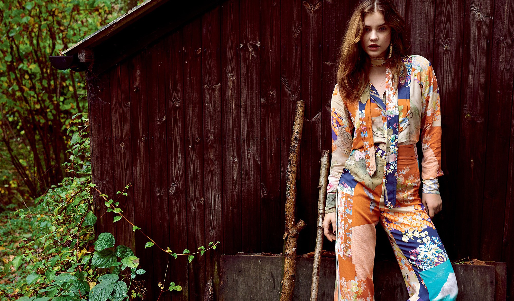 Barbara Palvin in Harper's Bazaar HD Wallpaper