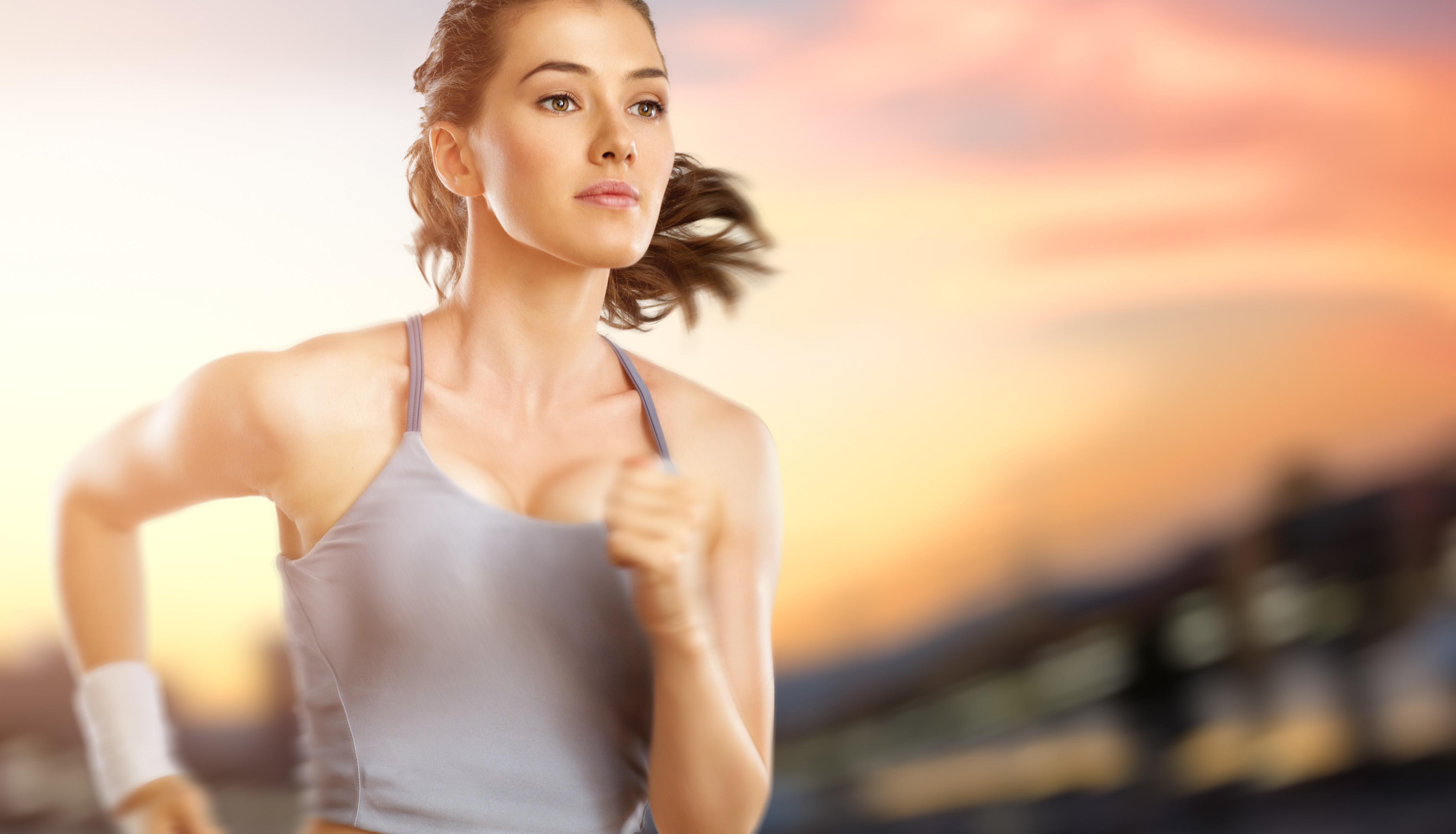 Runner training, woman running, singlet HD Wallpaper