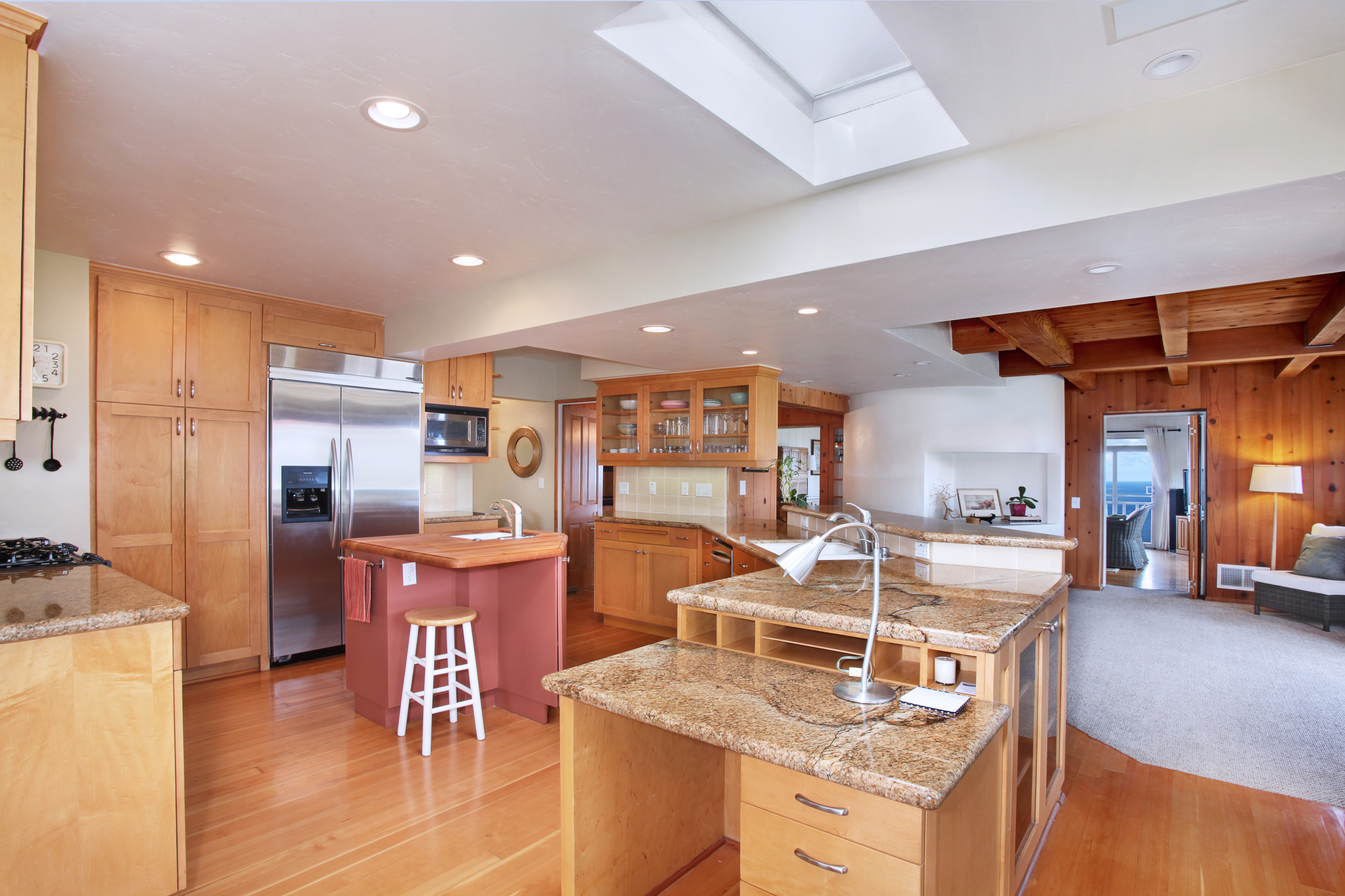Interior Design of a Modern Kitchen HD Wallpaper
