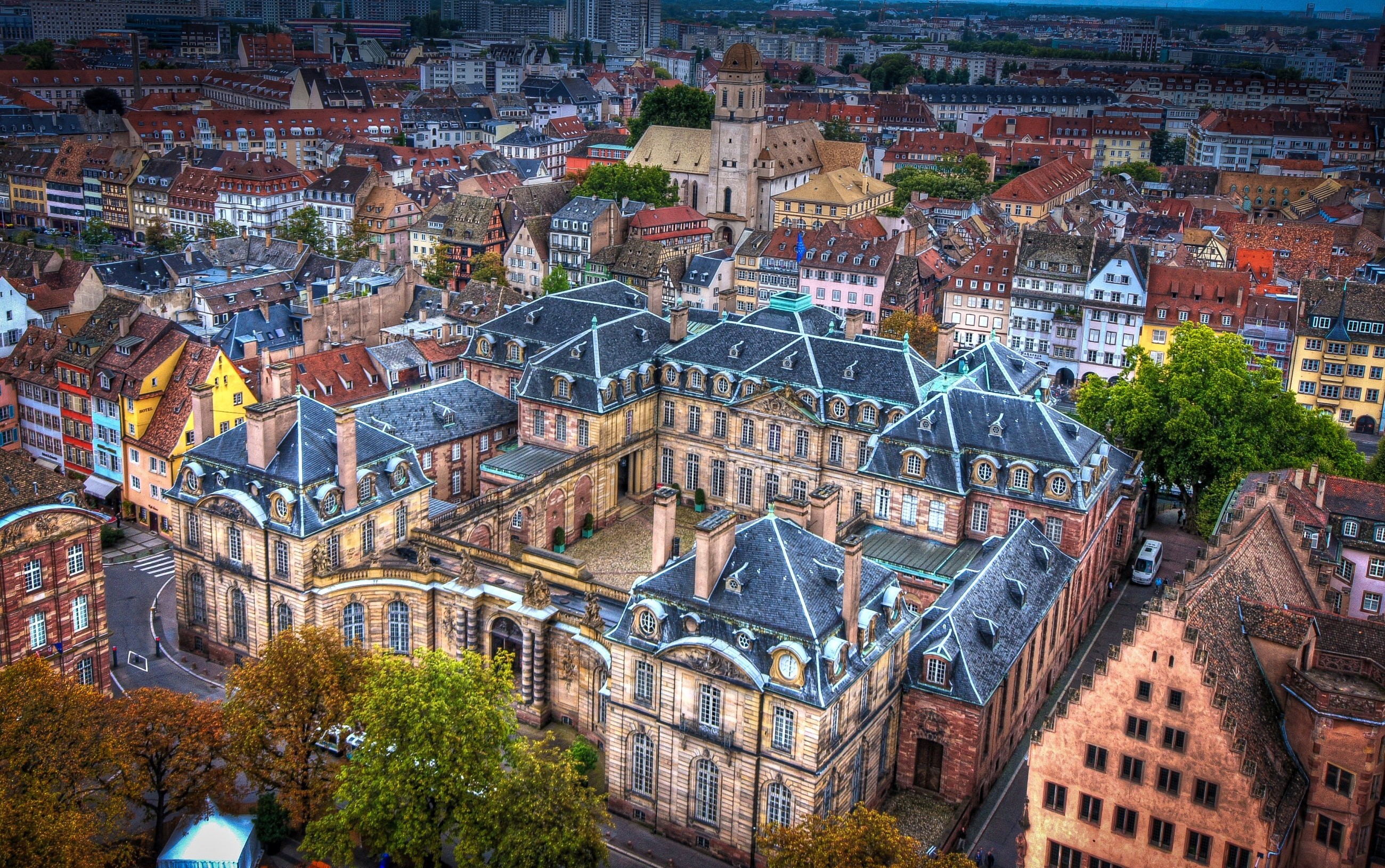 Aerial view of Strasbourg, France with historic buildings HD Wallpaper