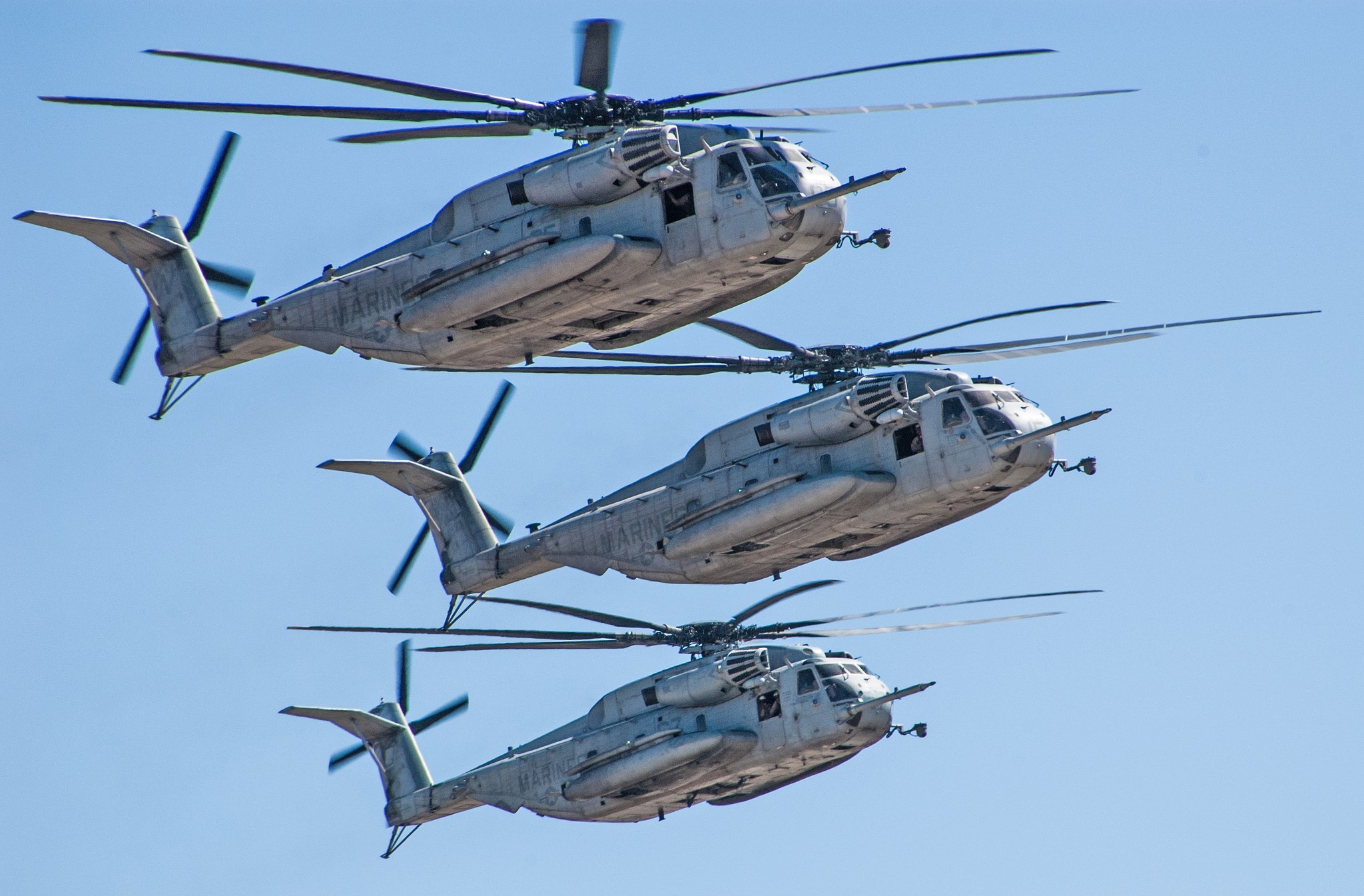 Sikorsky CH 53E Sea Stallion Helicopters Flight Three 3 HD 