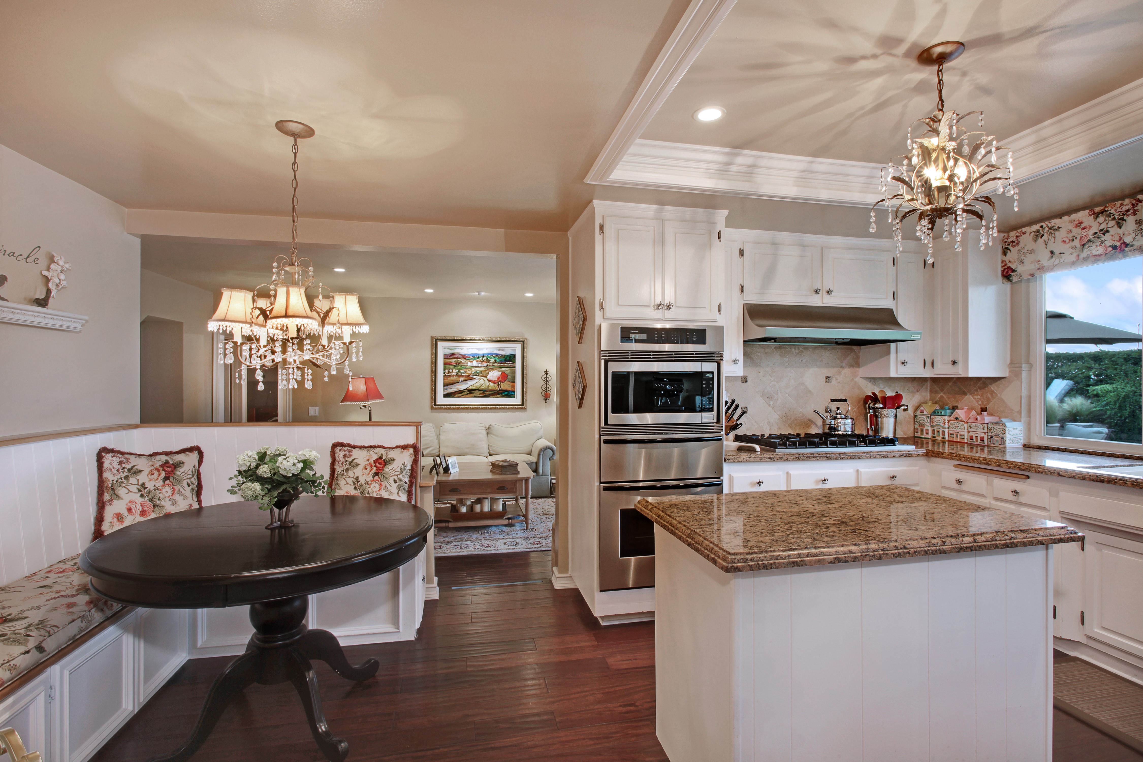 Kitchen with Chandelier and Dining Nook HD Wallpaper