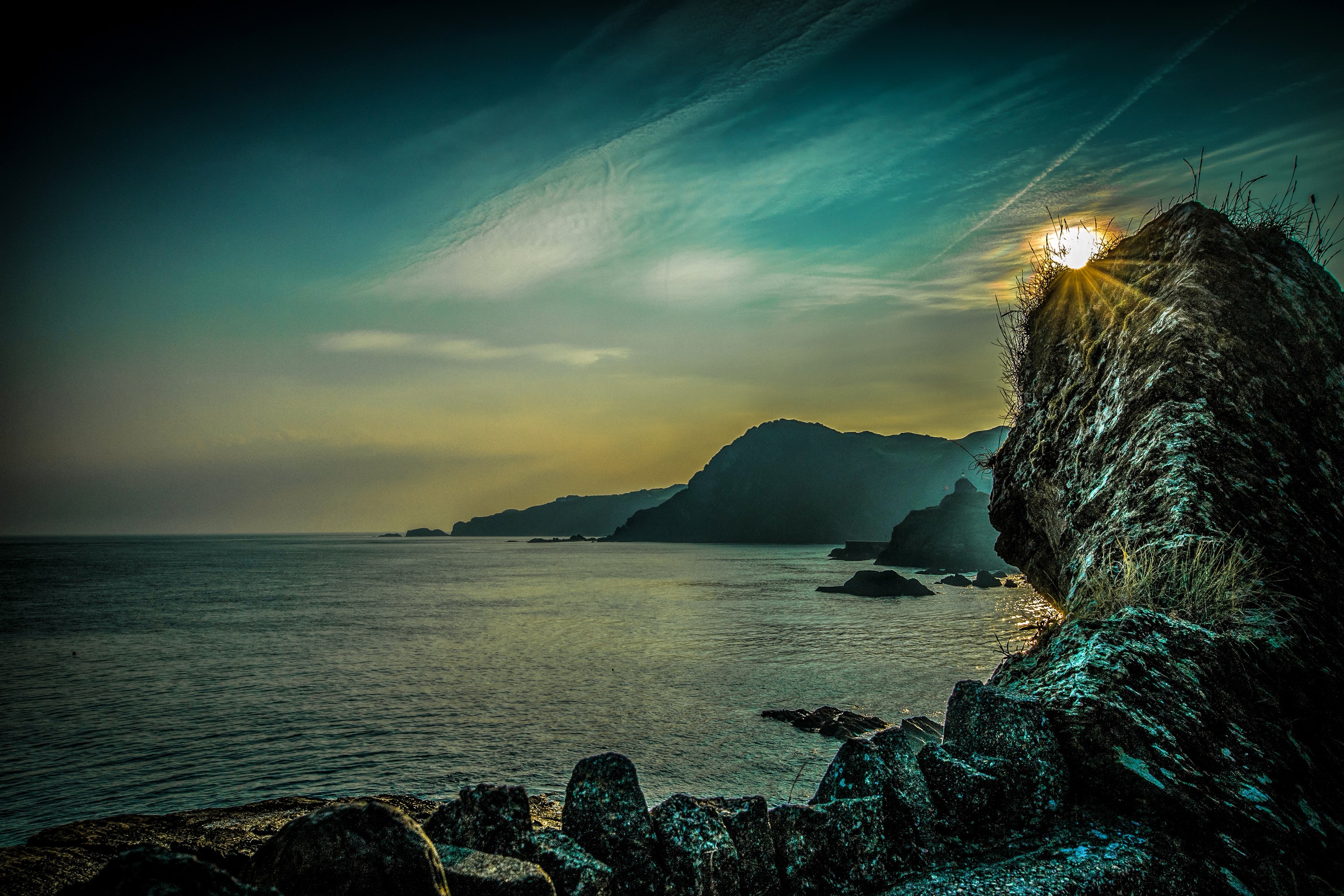 Ilfracombe, England Coastline at Sunset HD Wallpaper